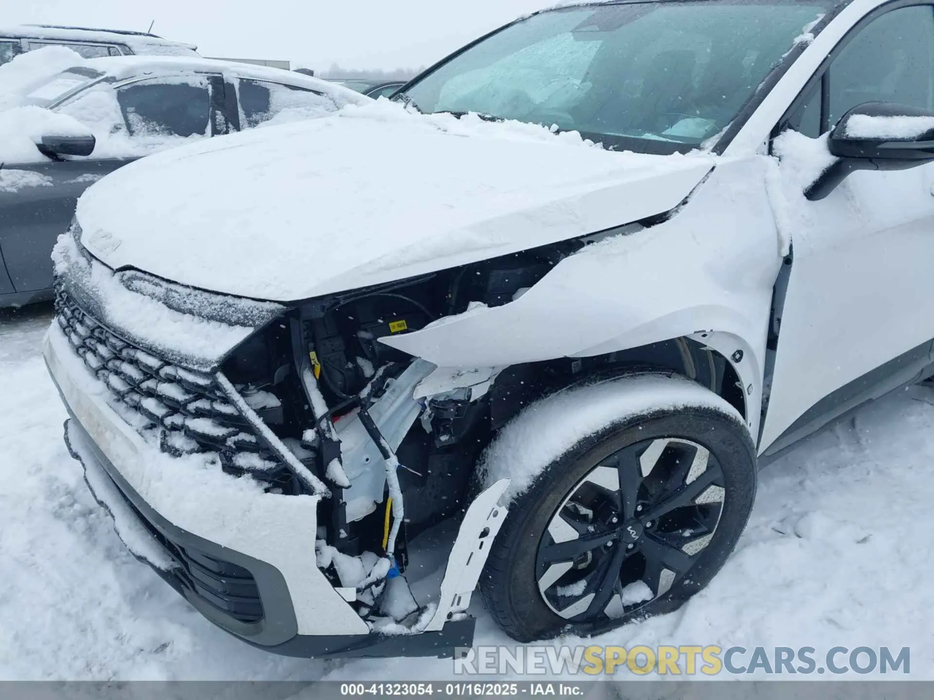 6 Photograph of a damaged car 5XYK6CDF7RG214255 KIA SPORTAGE 2024
