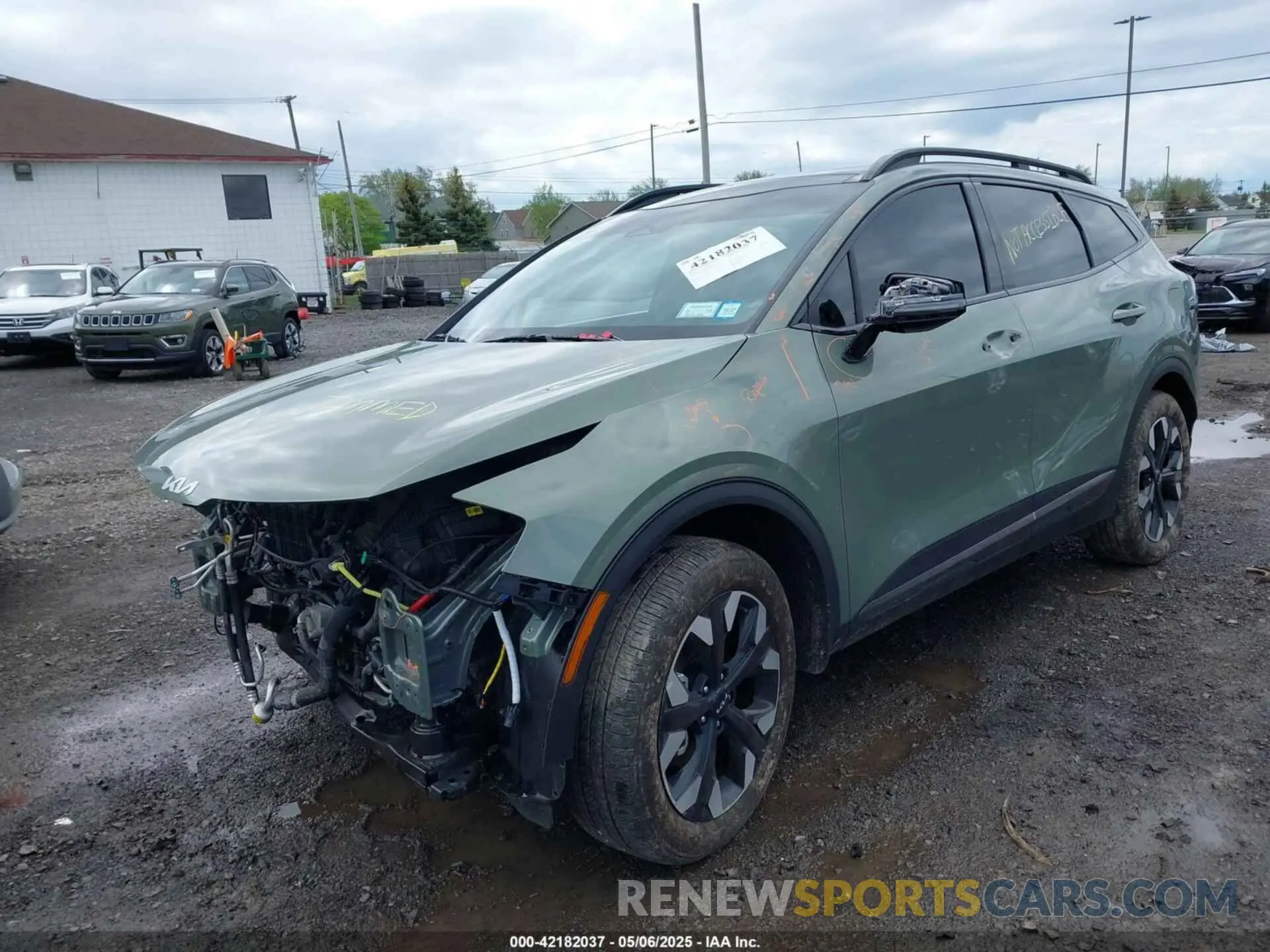 2 Photograph of a damaged car 5XYK6CDF8RG142417 KIA SPORTAGE 2024