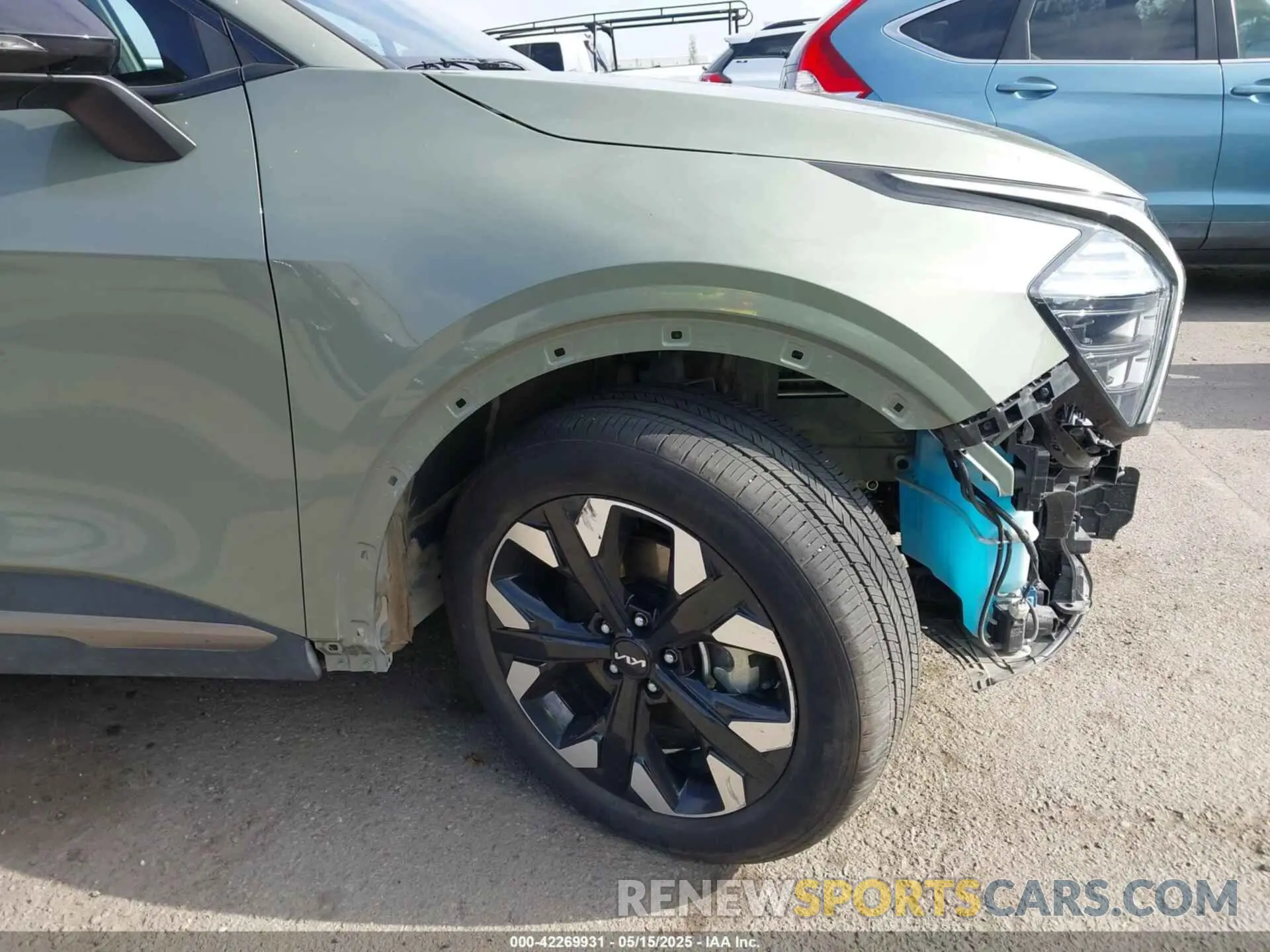 21 Photograph of a damaged car 5XYK6CDF9RG155175 KIA SPORTAGE 2024