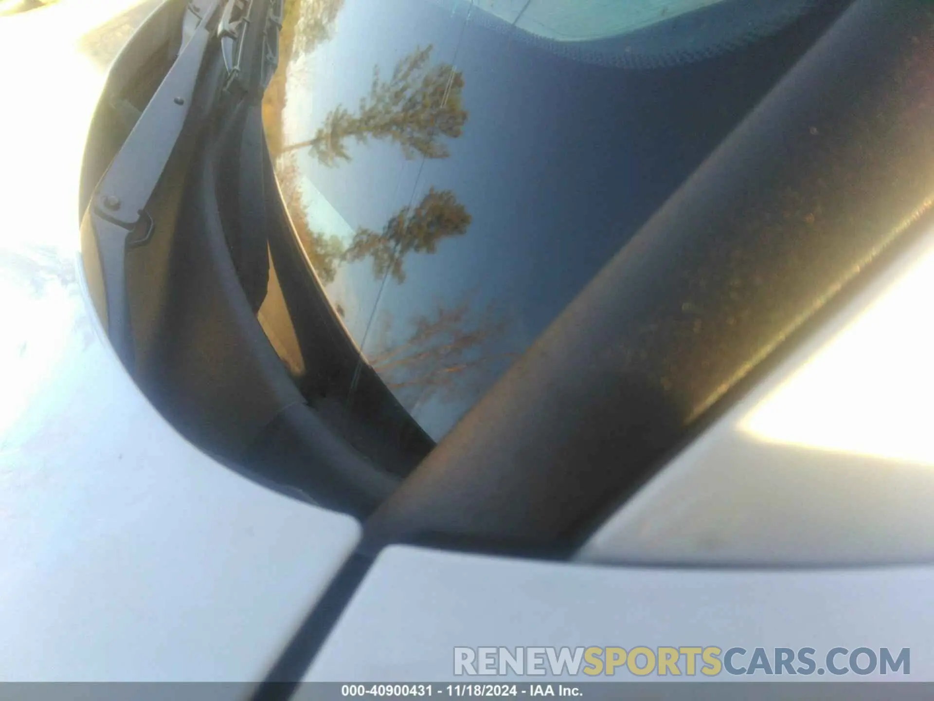 18 Photograph of a damaged car 5XYK6CDF9RG162854 KIA SPORTAGE 2024
