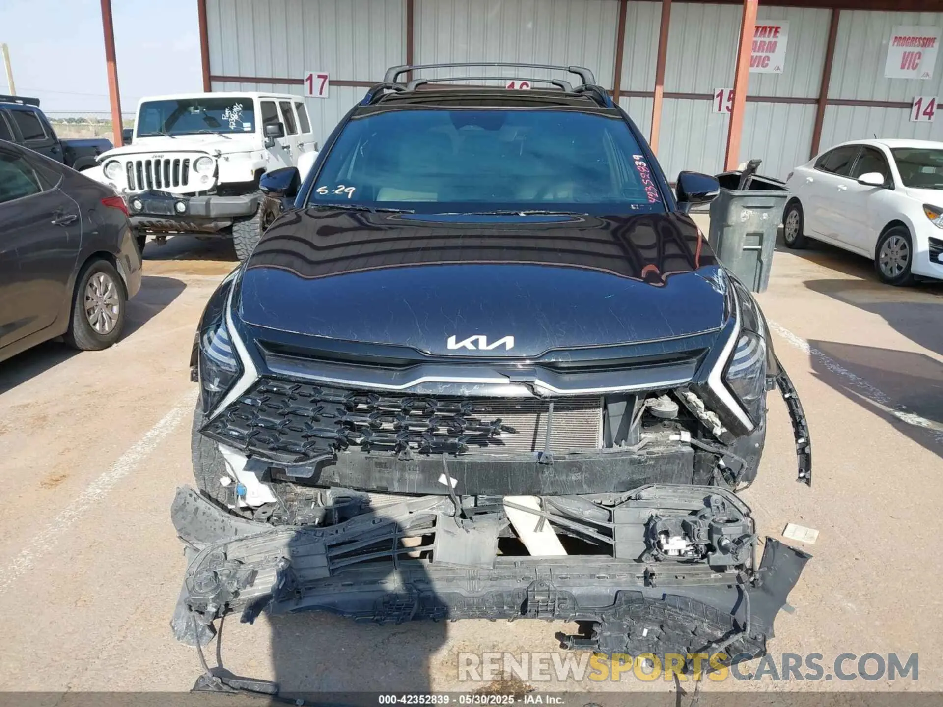 13 Photograph of a damaged car 5XYK7CDF1RG151473 KIA SPORTAGE 2024