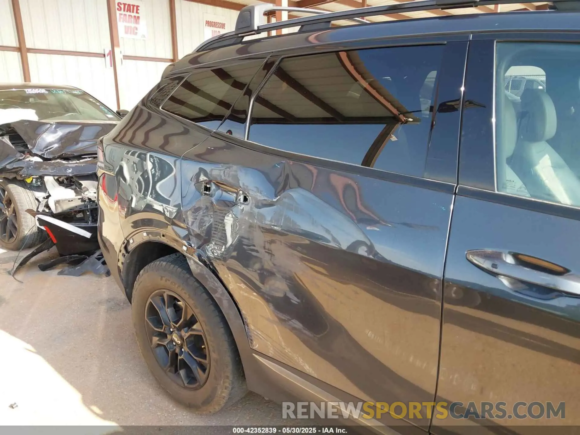 18 Photograph of a damaged car 5XYK7CDF1RG151473 KIA SPORTAGE 2024