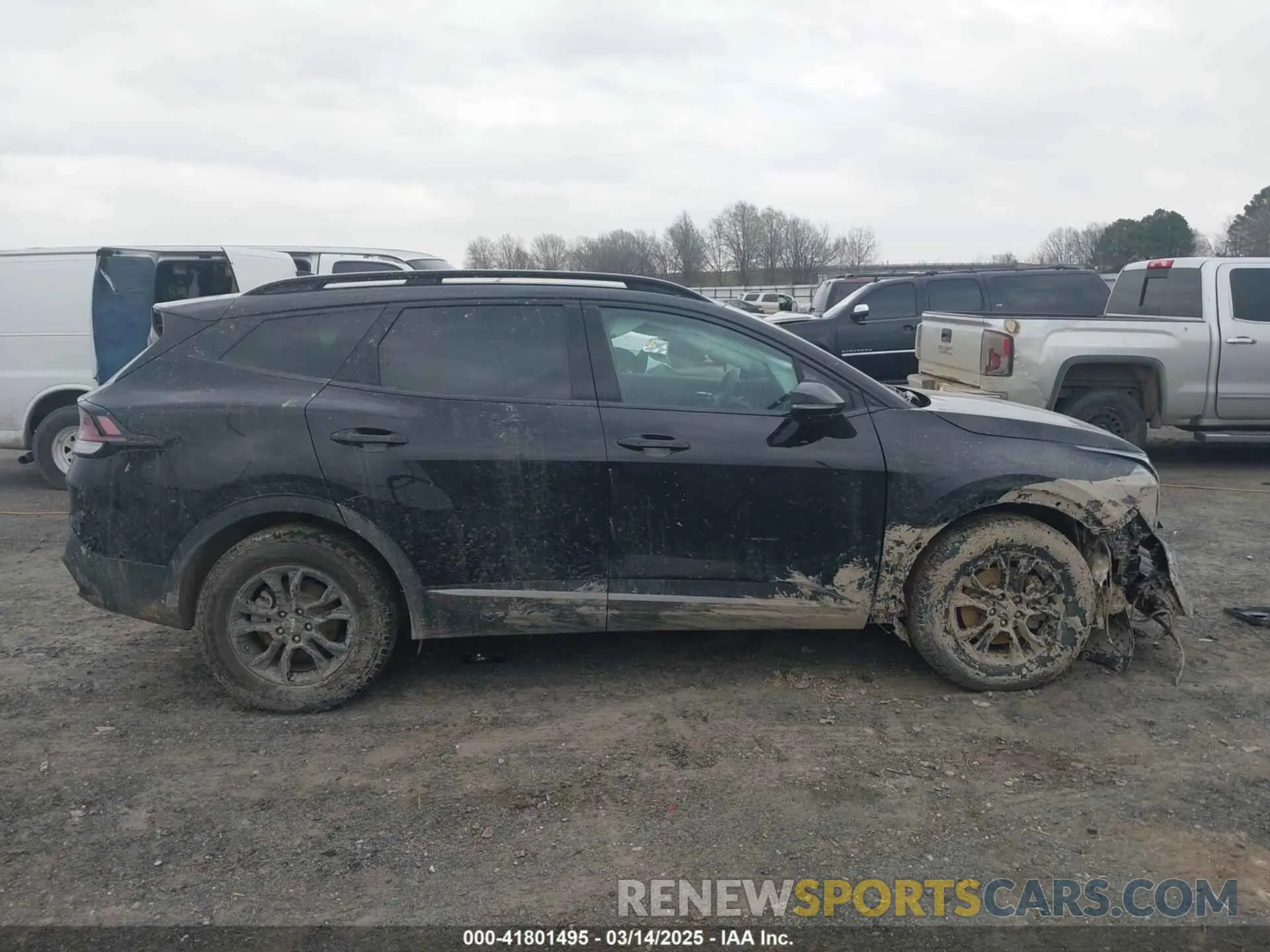 13 Photograph of a damaged car 5XYK7CDF7RG170285 KIA SPORTAGE 2024