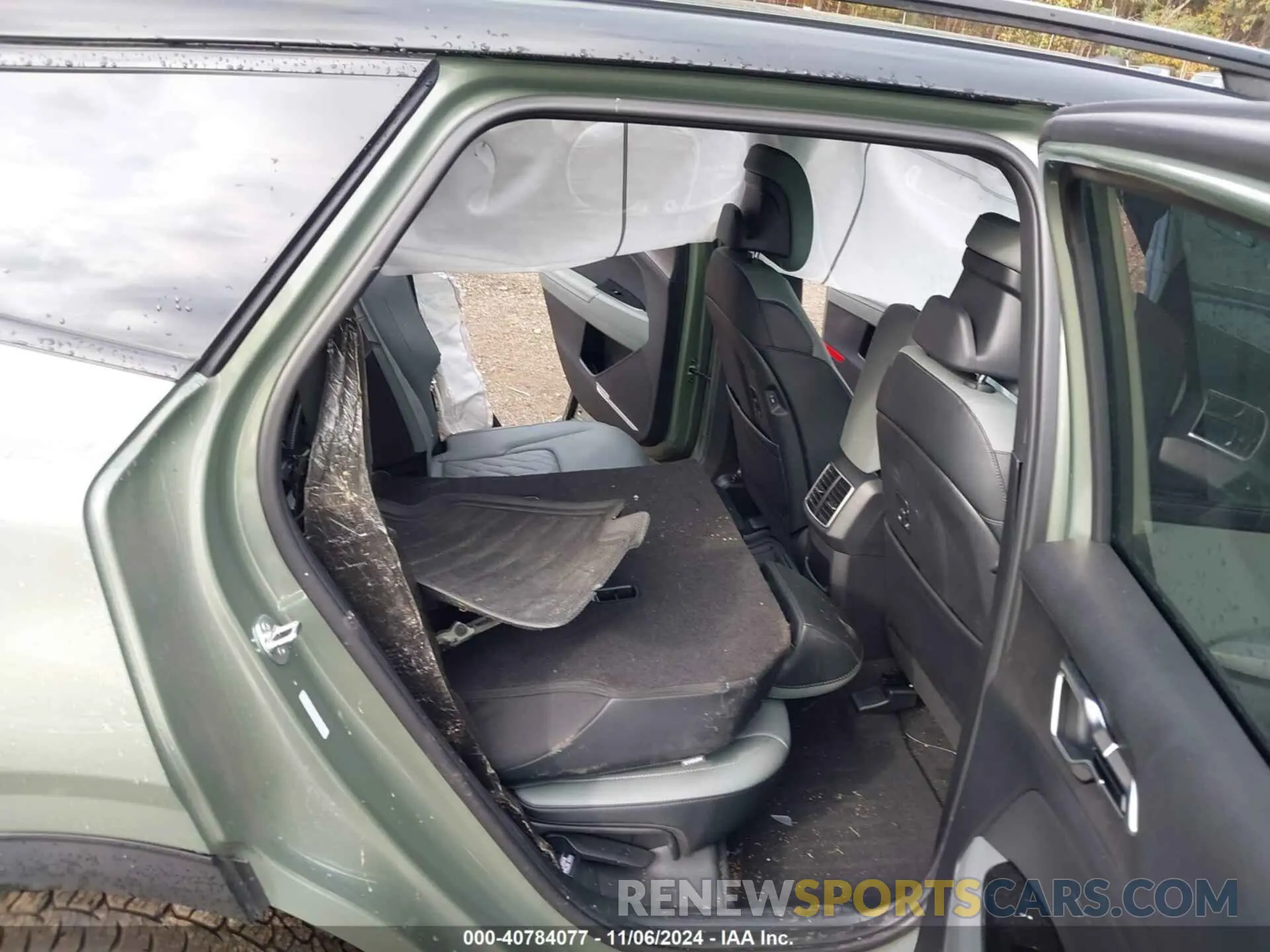 8 Photograph of a damaged car 5XYK7CDFXRG213520 KIA SPORTAGE 2024