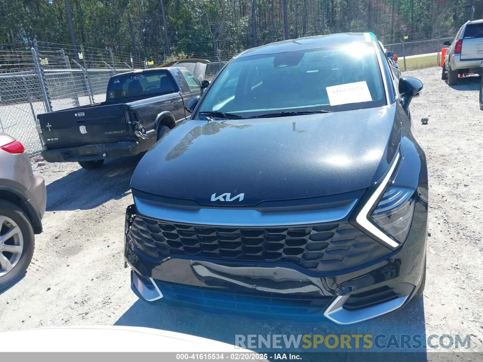 13 Photograph of a damaged car KNDPU3DF1R7270071 KIA SPORTAGE 2024