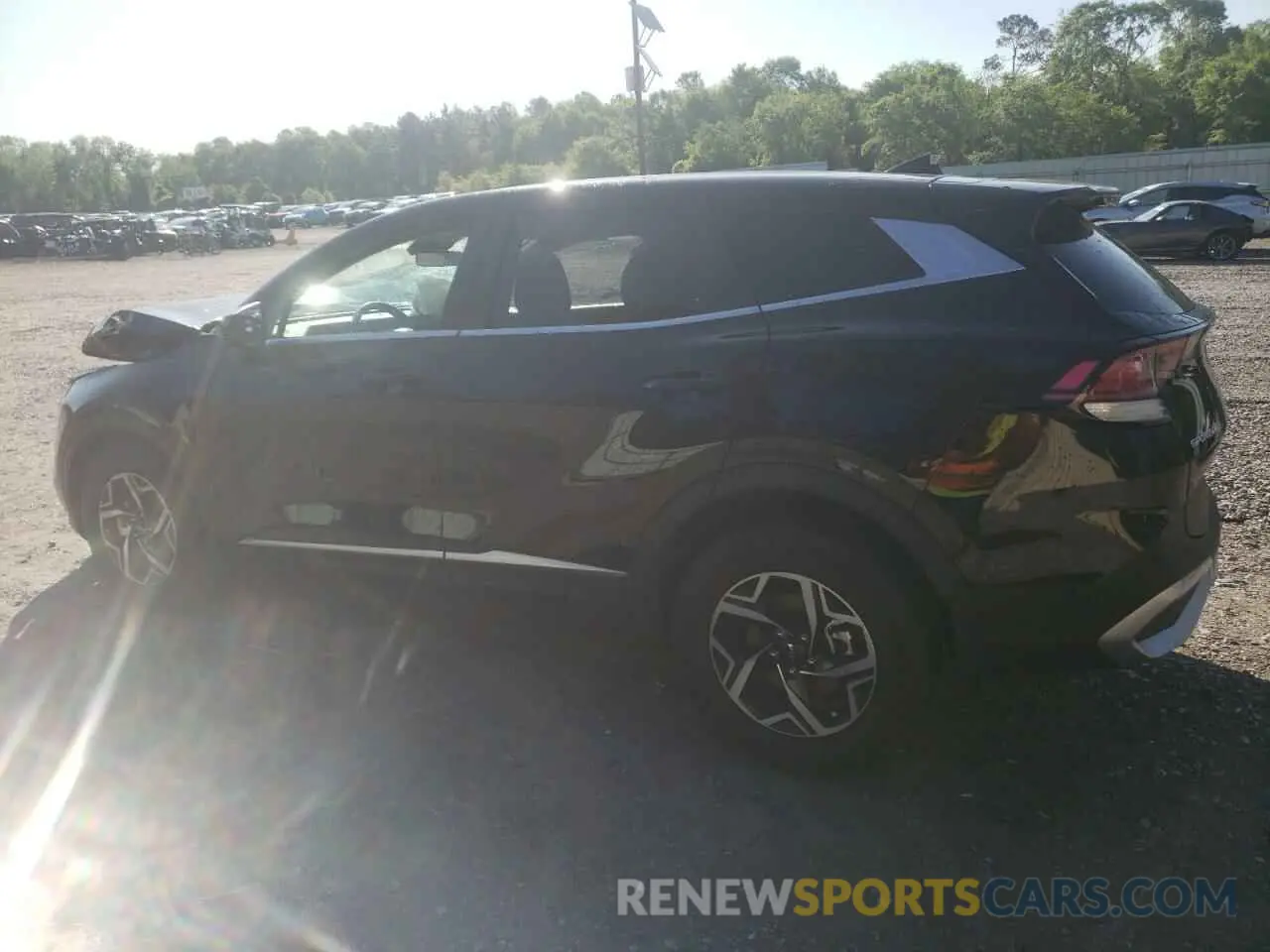 2 Photograph of a damaged car KNDPU3DF2R7285114 KIA SPORTAGE 2024