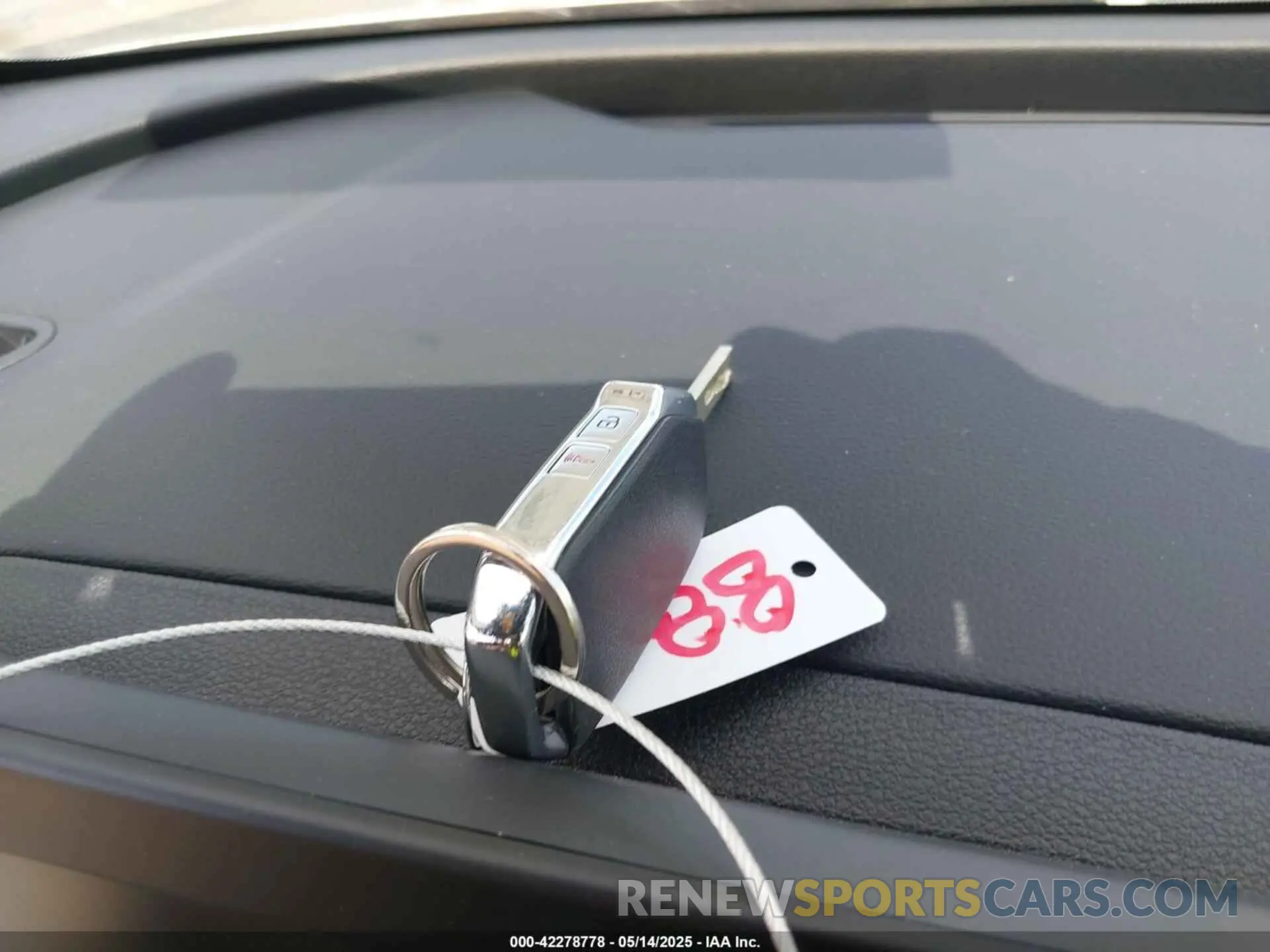 11 Photograph of a damaged car KNDPU3DF2R7316703 KIA SPORTAGE 2024