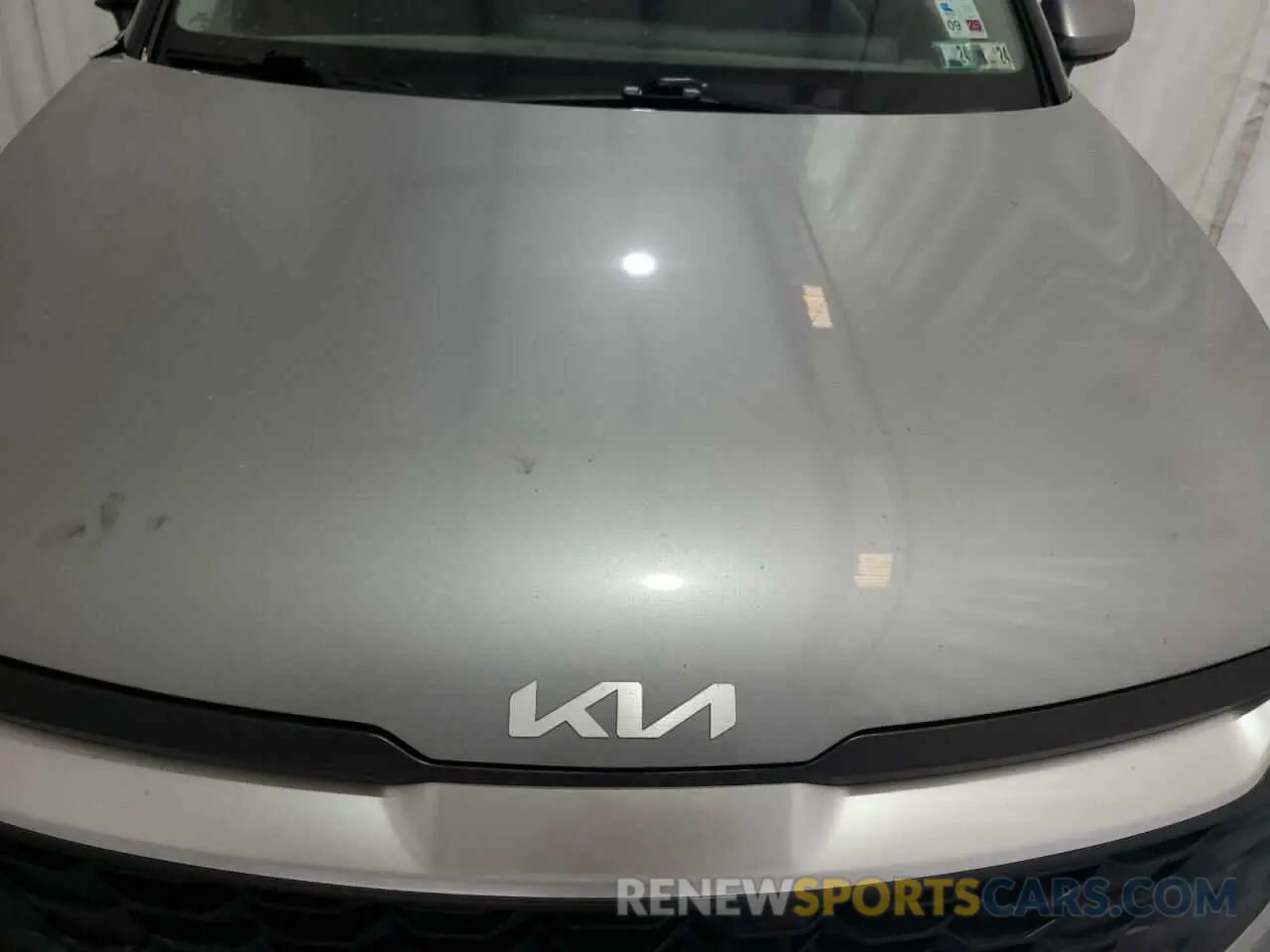 12 Photograph of a damaged car KNDPU3DF3R7215542 KIA SPORTAGE 2024