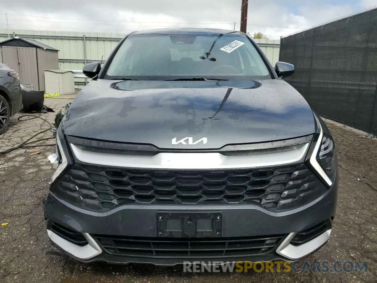 5 Photograph of a damaged car KNDPU3DF4R7283977 KIA SPORTAGE 2024