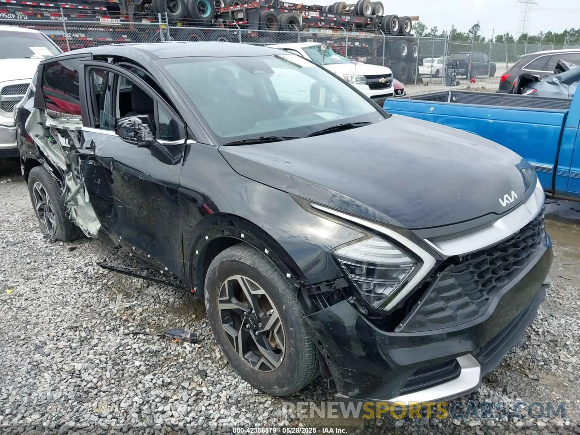 6 Photograph of a damaged car KNDPU3DF5R7217549 KIA SPORTAGE 2024