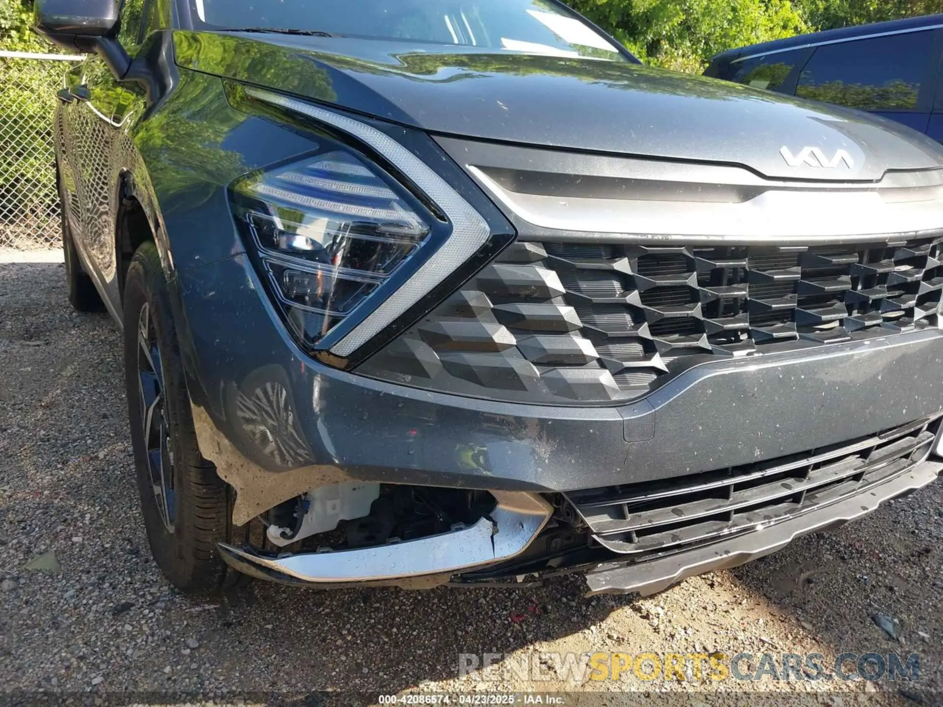6 Photograph of a damaged car KNDPU3DF5R7263401 KIA SPORTAGE 2024