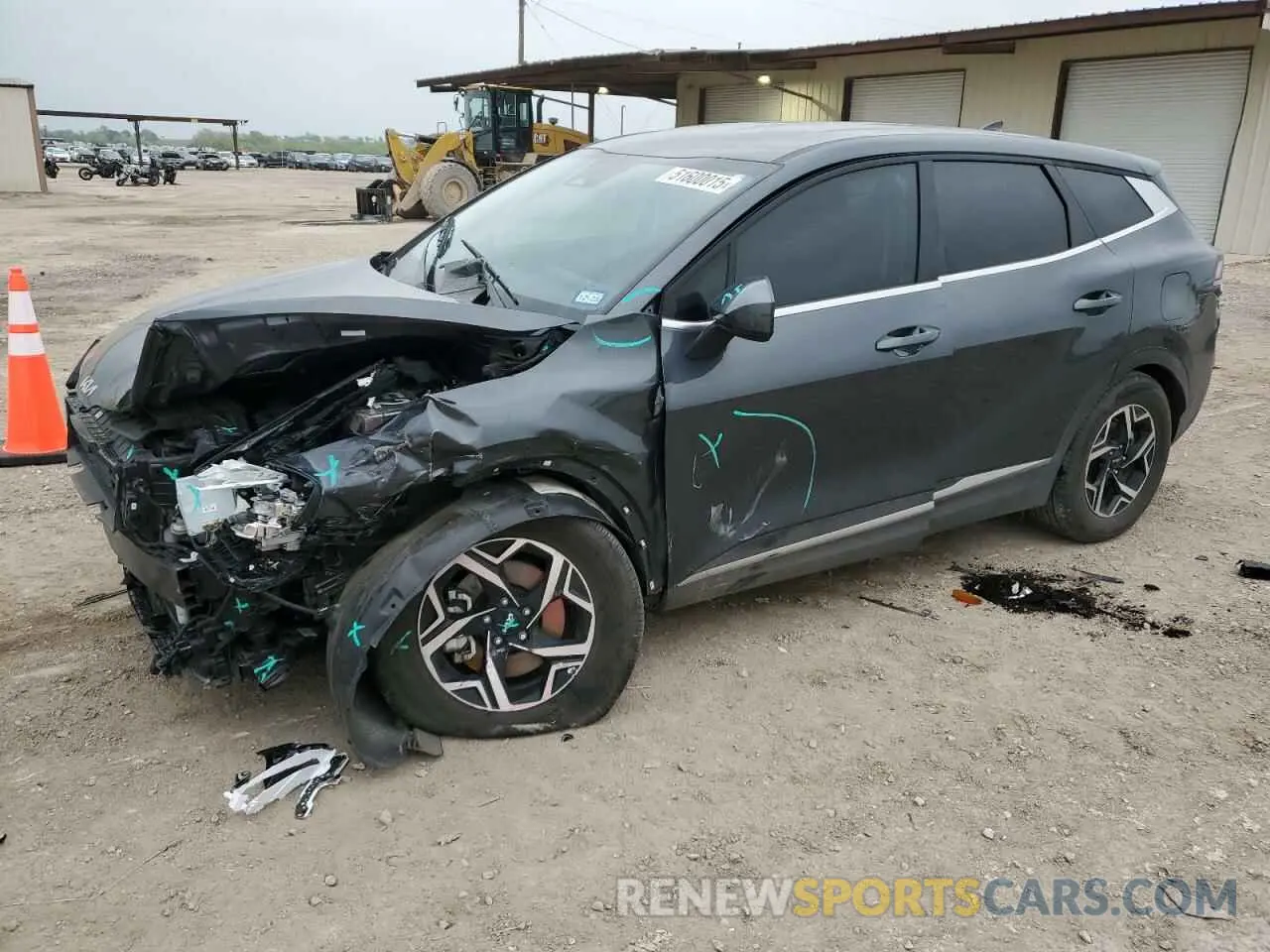 1 Photograph of a damaged car KNDPU3DF7R7237883 KIA SPORTAGE 2024