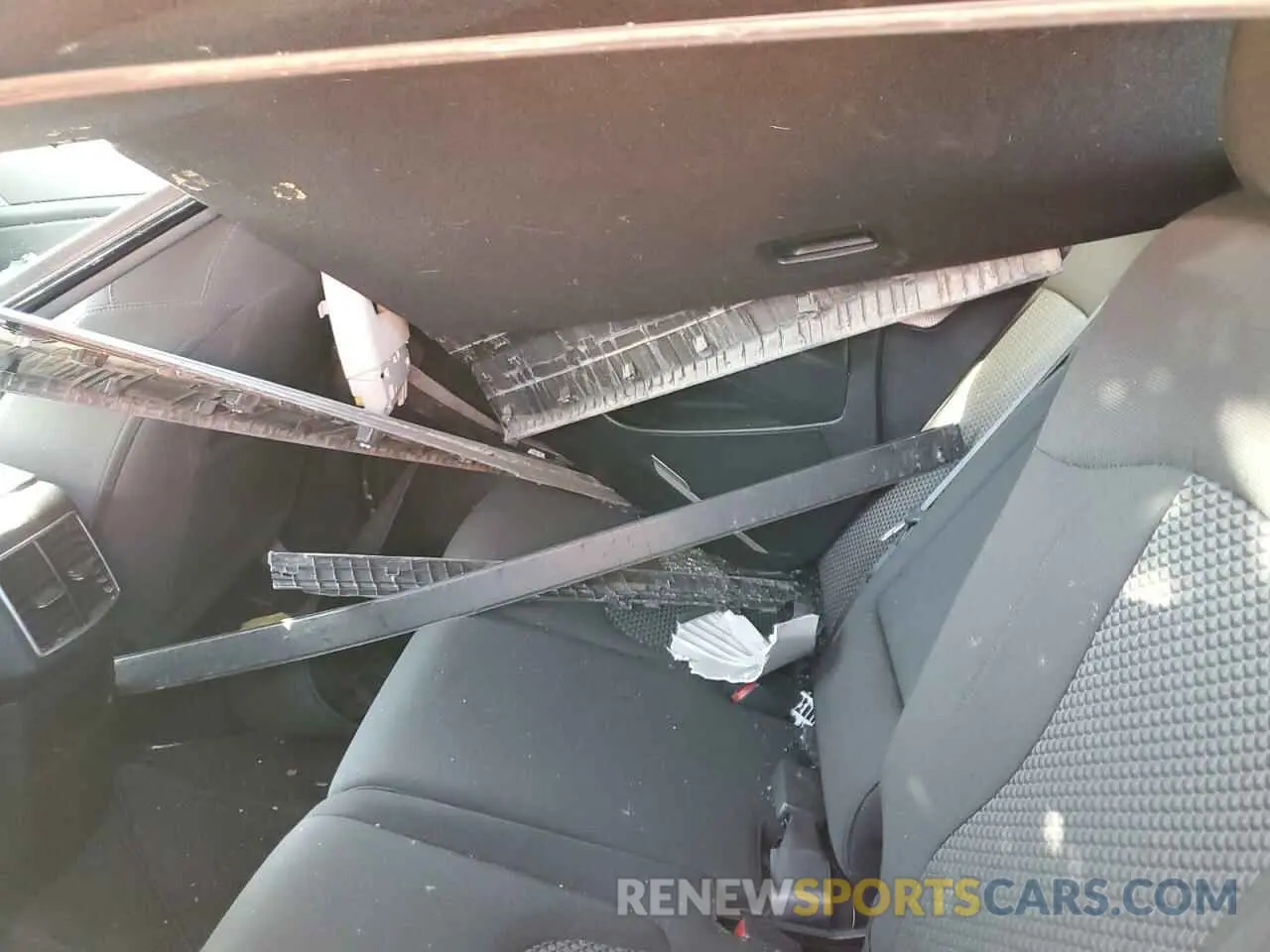 10 Photograph of a damaged car KNDPU3DF7R7254408 KIA SPORTAGE 2024