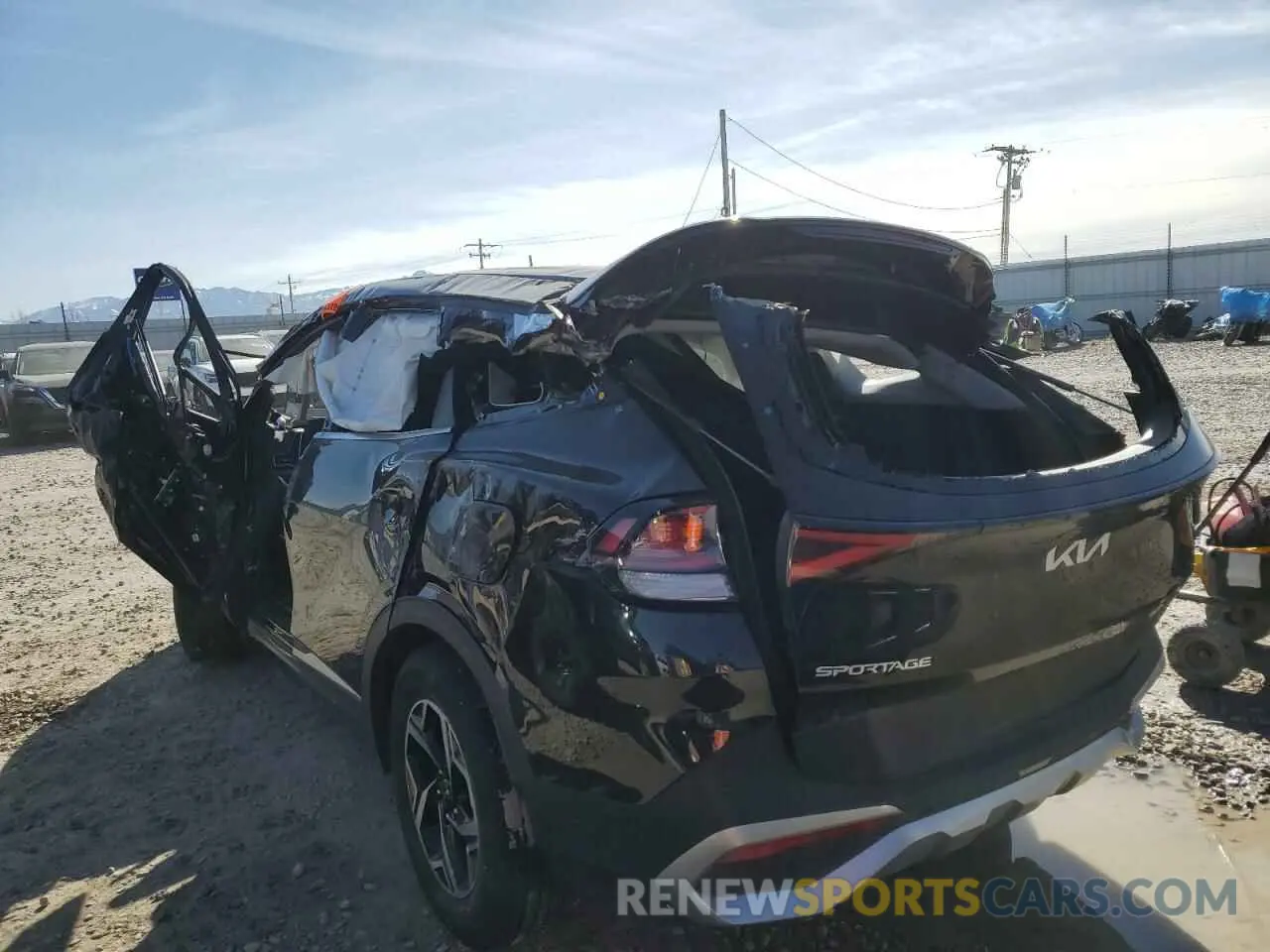 2 Photograph of a damaged car KNDPU3DF7R7254408 KIA SPORTAGE 2024