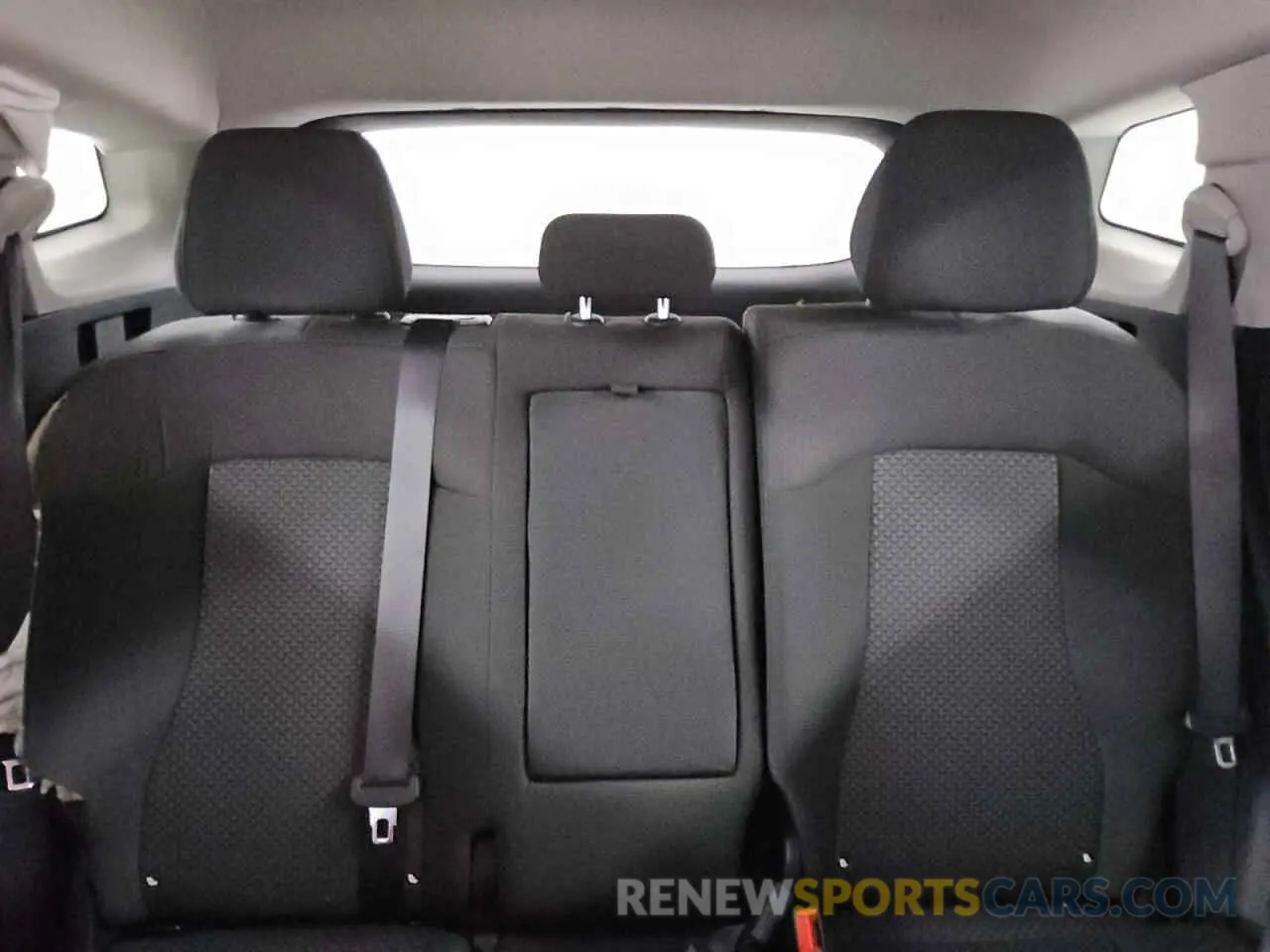 10 Photograph of a damaged car KNDPU3DF7R7294861 KIA SPORTAGE 2024