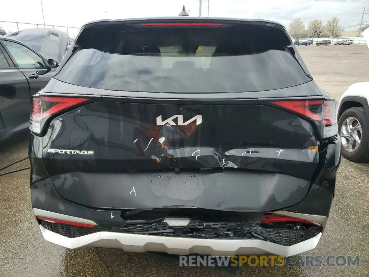 6 Photograph of a damaged car KNDPU3DF8R7269709 KIA SPORTAGE 2024
