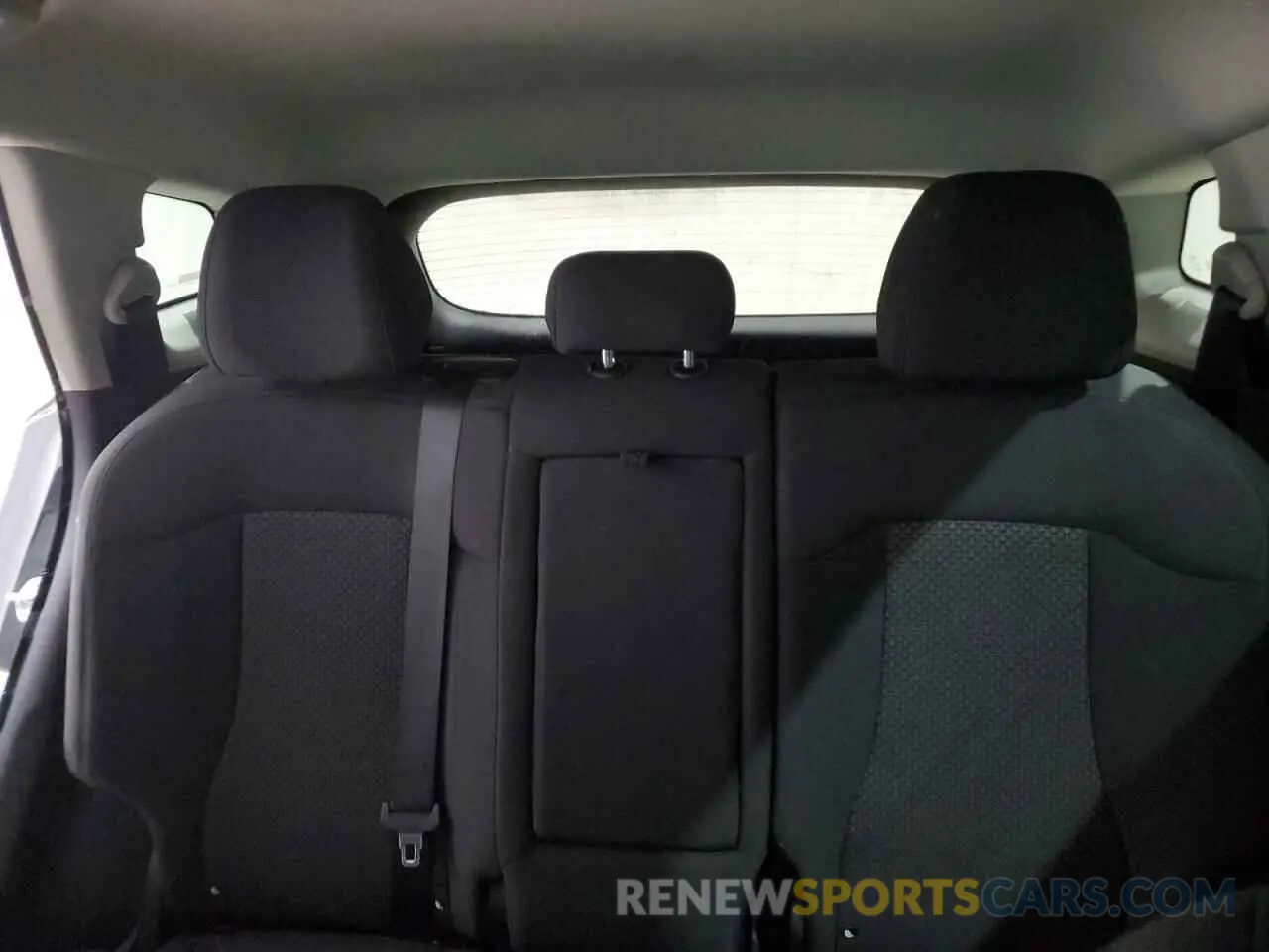 10 Photograph of a damaged car KNDPU3DFXR7252524 KIA SPORTAGE 2024