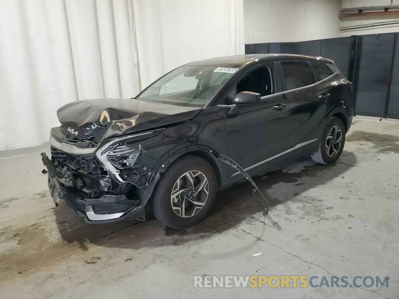 1 Photograph of a damaged car KNDPU3DFXR7292392 KIA SPORTAGE 2024