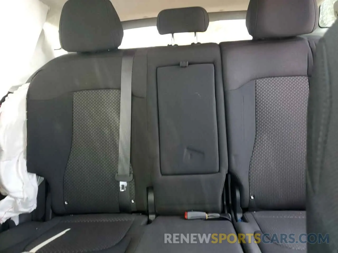 10 Photograph of a damaged car KNDPU3DFXR7316318 KIA SPORTAGE 2024