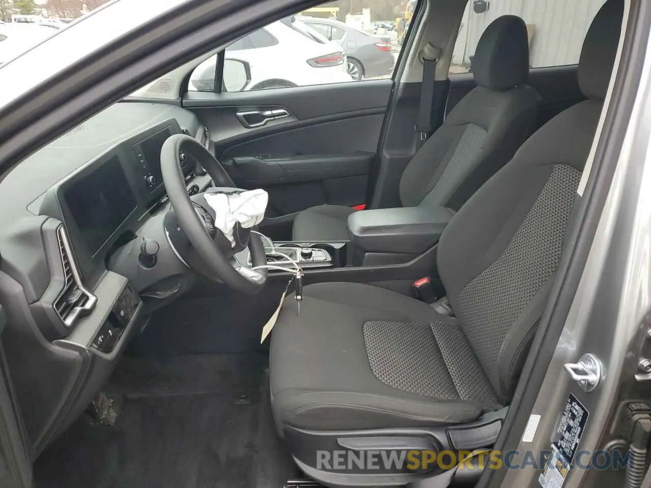 7 Photograph of a damaged car KNDPUCDF1R7243419 KIA SPORTAGE 2024
