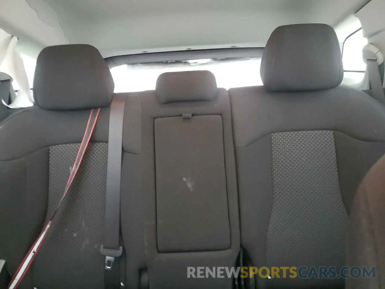 10 Photograph of a damaged car KNDPUCDF2R7243364 KIA SPORTAGE 2024
