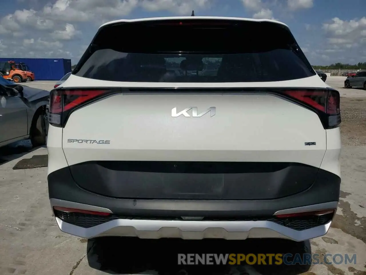6 Photograph of a damaged car KNDPUCDF2R7309671 KIA SPORTAGE 2024
