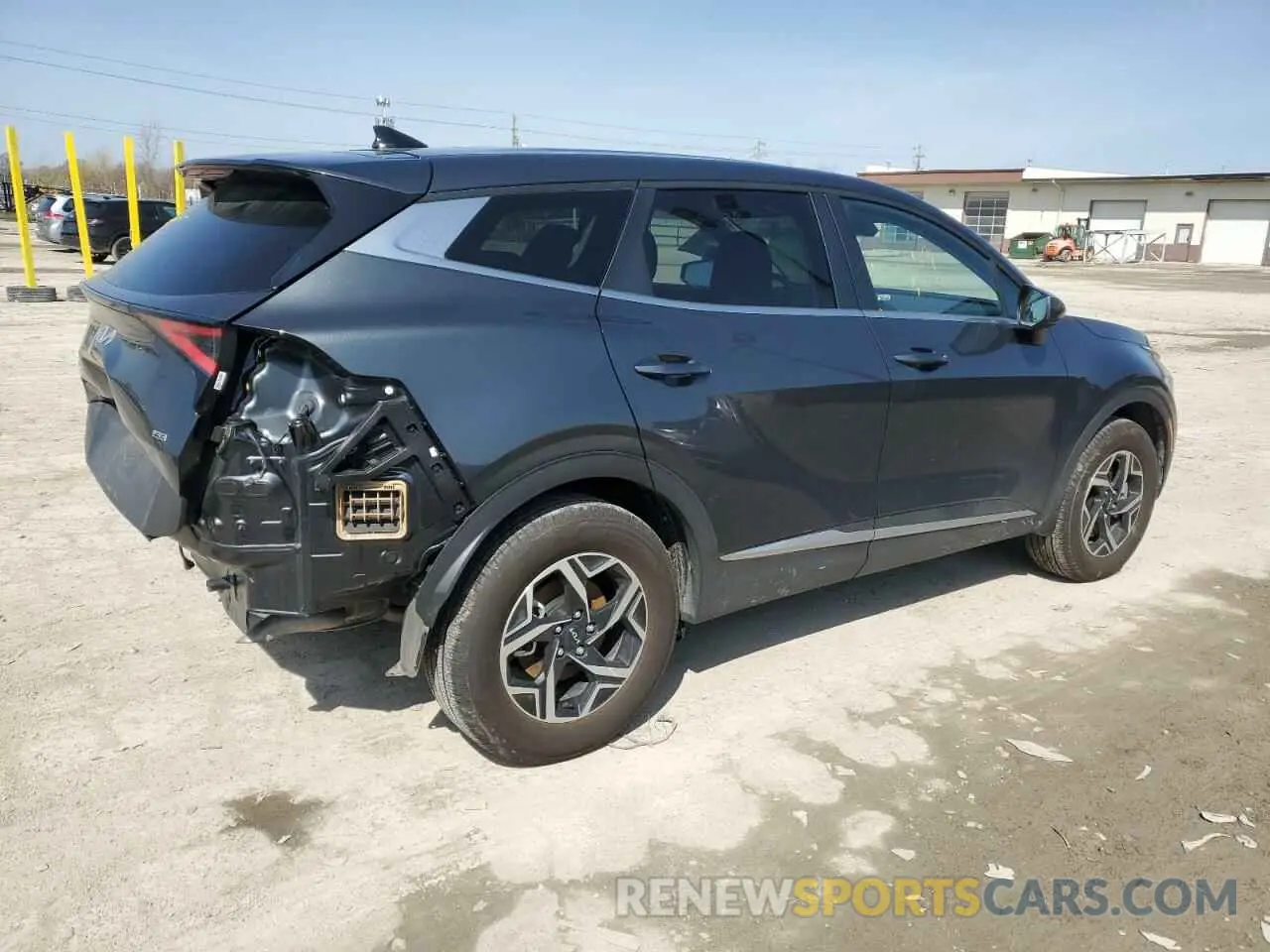 3 Photograph of a damaged car KNDPUCDF3R7226430 KIA SPORTAGE 2024