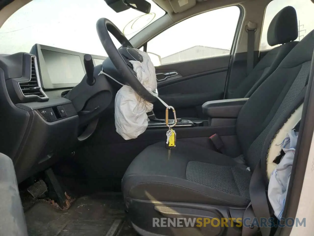 7 Photograph of a damaged car KNDPUCDF3R7237721 KIA SPORTAGE 2024