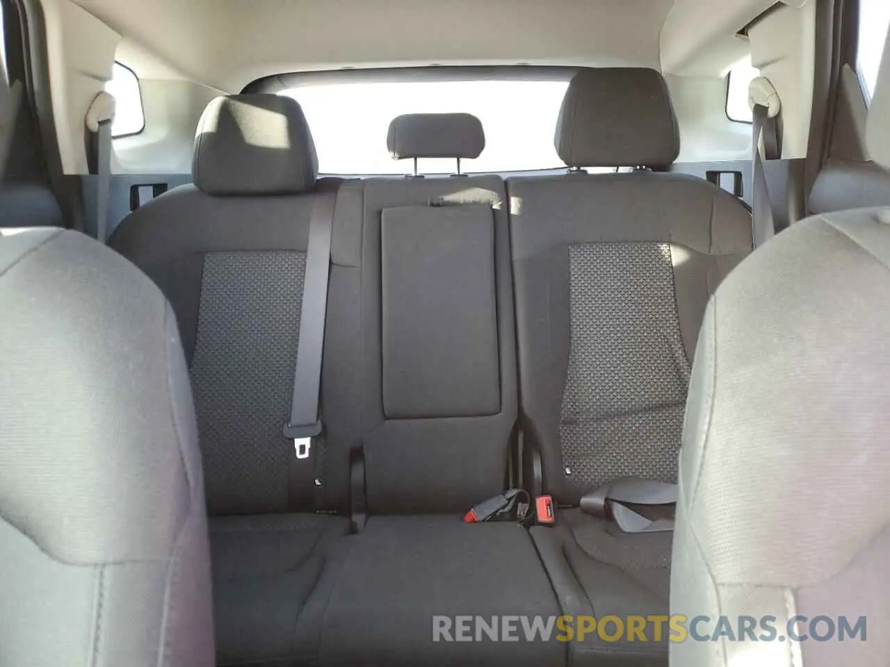 10 Photograph of a damaged car KNDPUCDF3R7250565 KIA SPORTAGE 2024