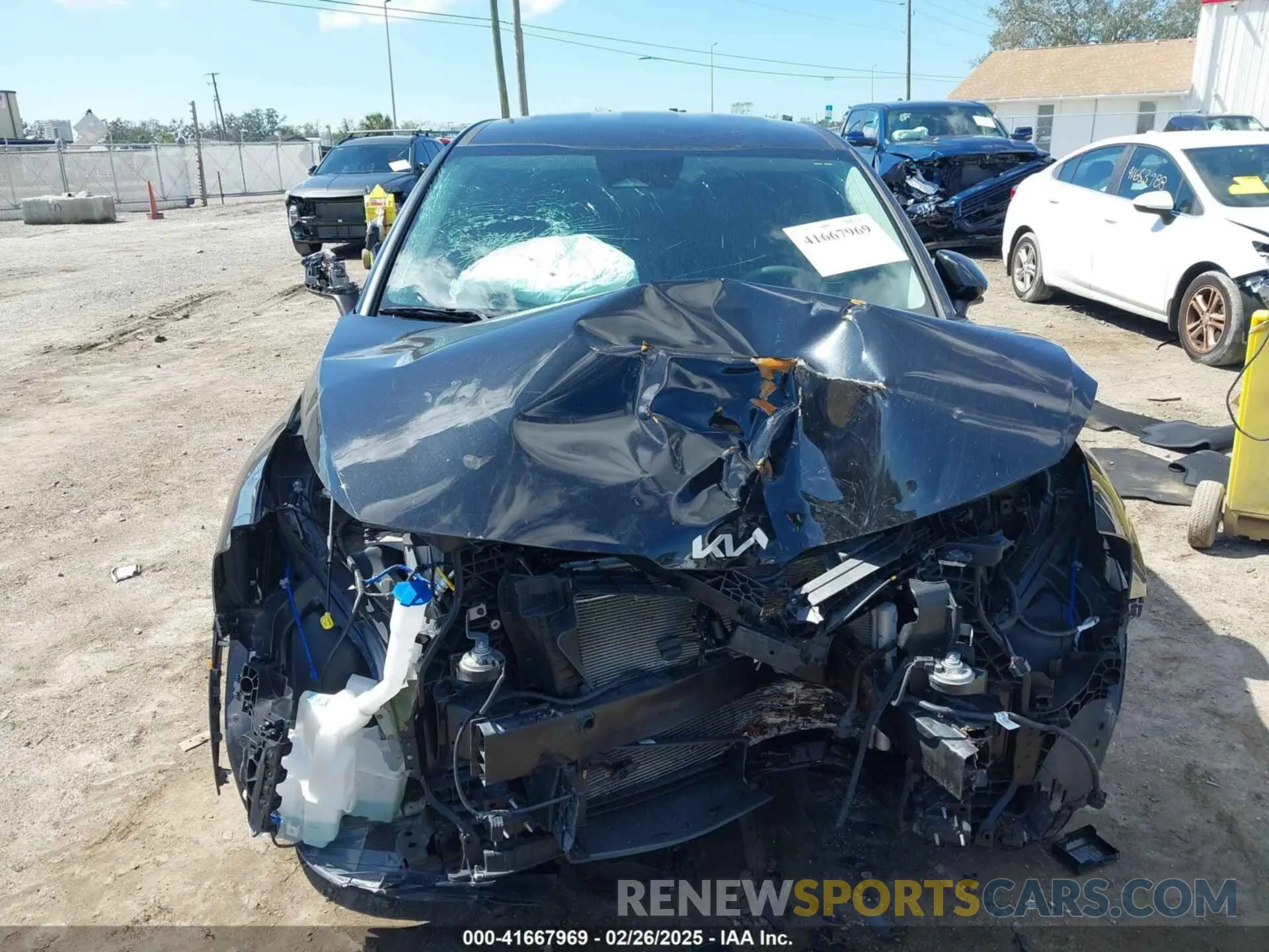 12 Photograph of a damaged car KNDPUCDF4R7238196 KIA SPORTAGE 2024