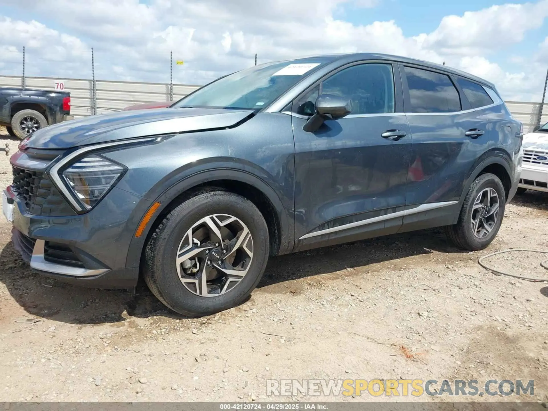 2 Photograph of a damaged car KNDPUCDF6R7283396 KIA SPORTAGE 2024