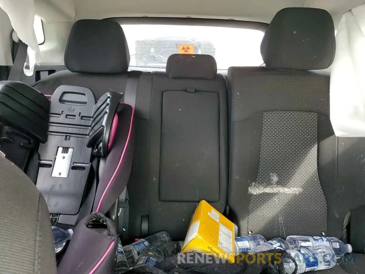 10 Photograph of a damaged car KNDPUCDF9R7277978 KIA SPORTAGE 2024
