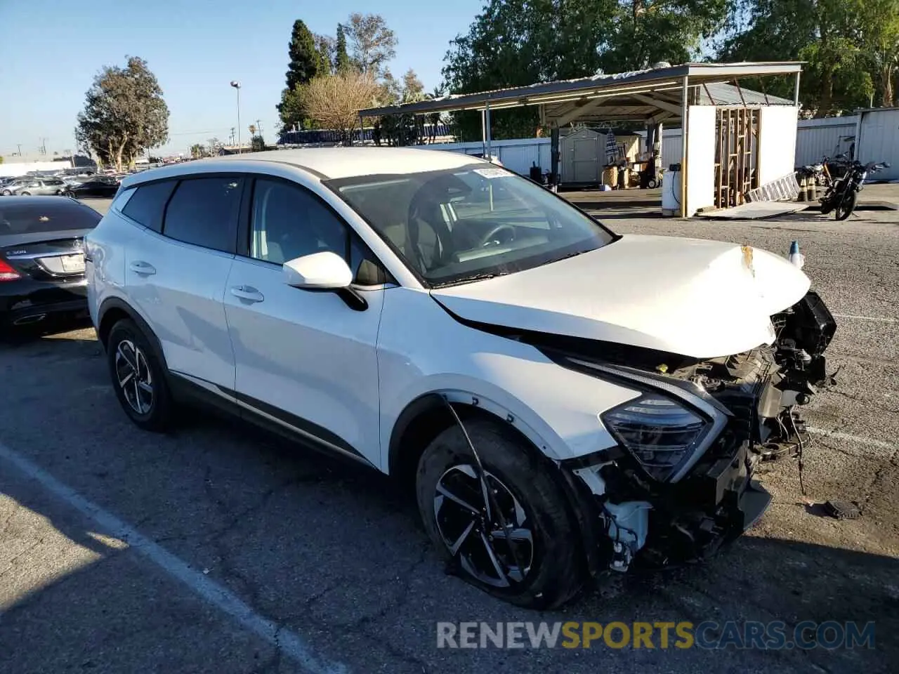4 Photograph of a damaged car KNDPUCDG0R7136483 KIA SPORTAGE 2024