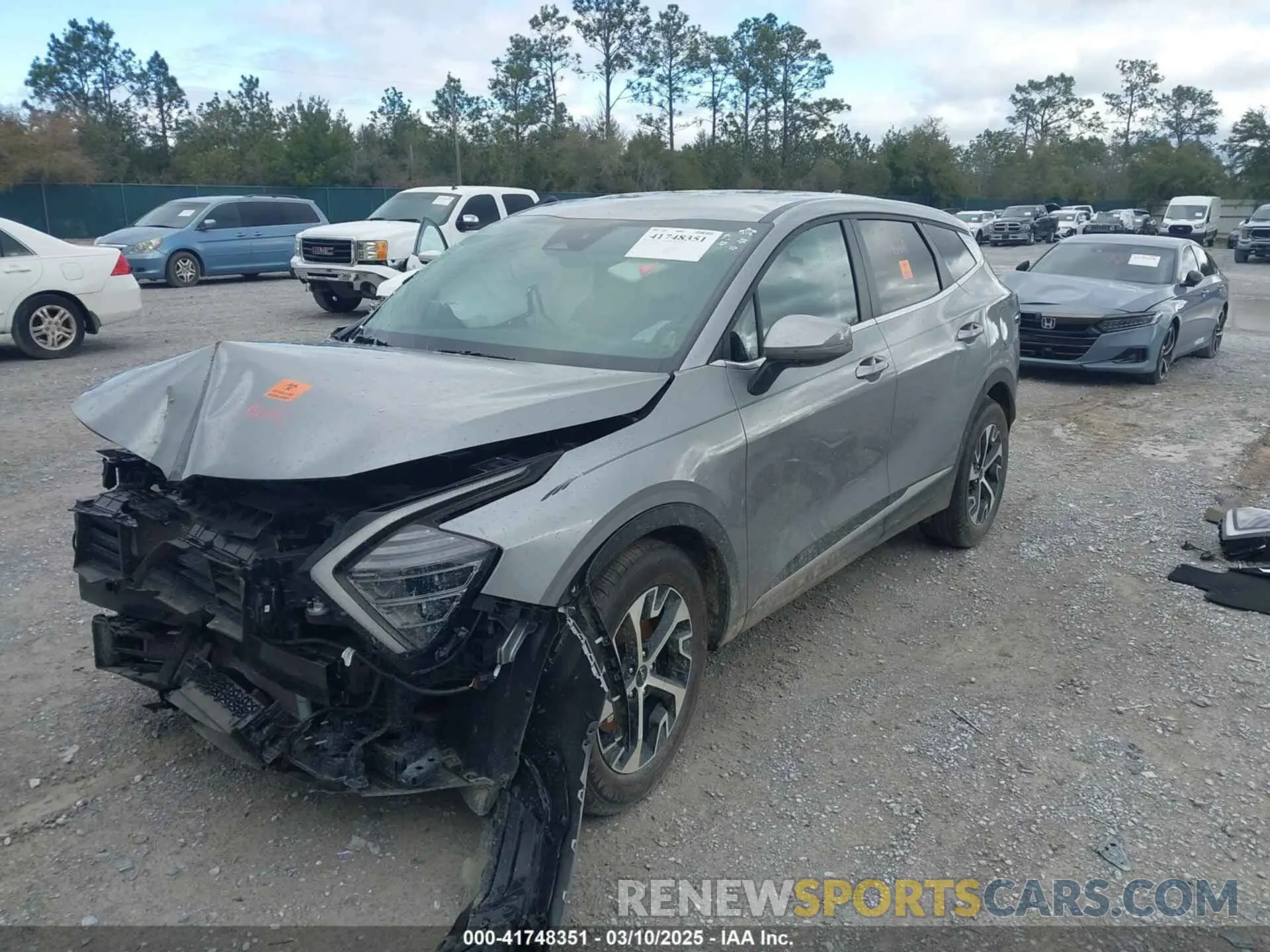 2 Photograph of a damaged car KNDPV3DF1R7270214 KIA SPORTAGE 2024