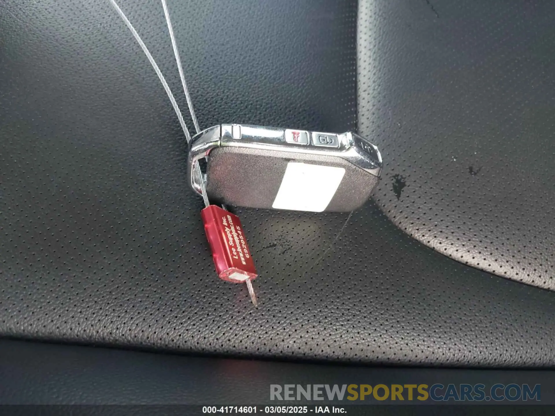 11 Photograph of a damaged car KNDPV3DF4R7269400 KIA SPORTAGE 2024