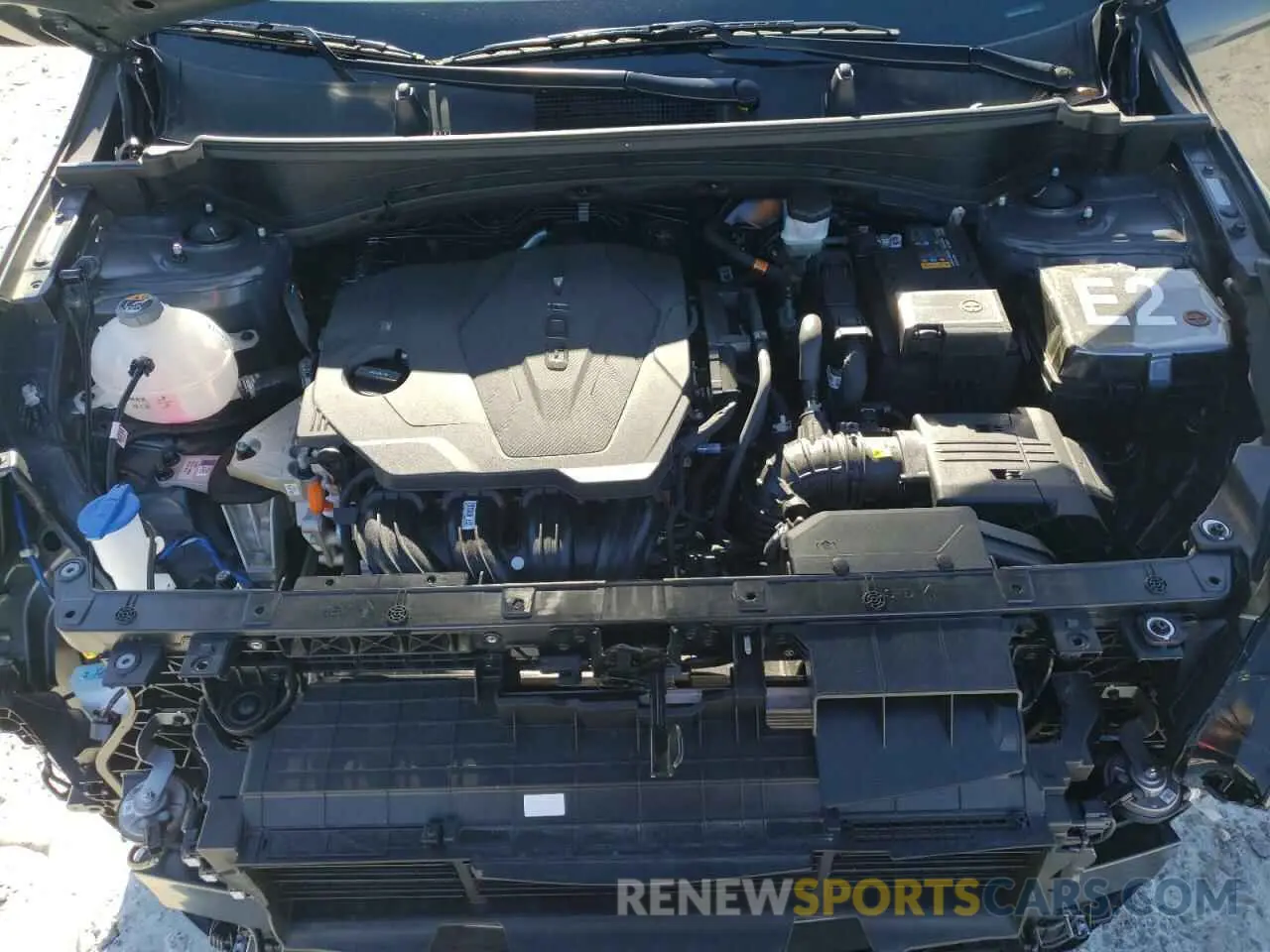 12 Photograph of a damaged car KNDPV3DF7R7320890 KIA SPORTAGE 2024