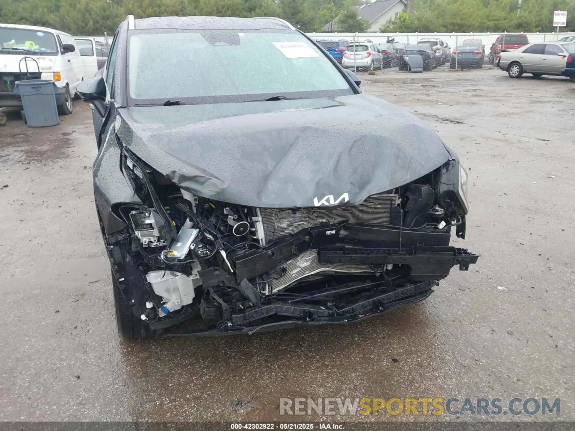 6 Photograph of a damaged car KNDPVCDF0R7216970 KIA SPORTAGE 2024