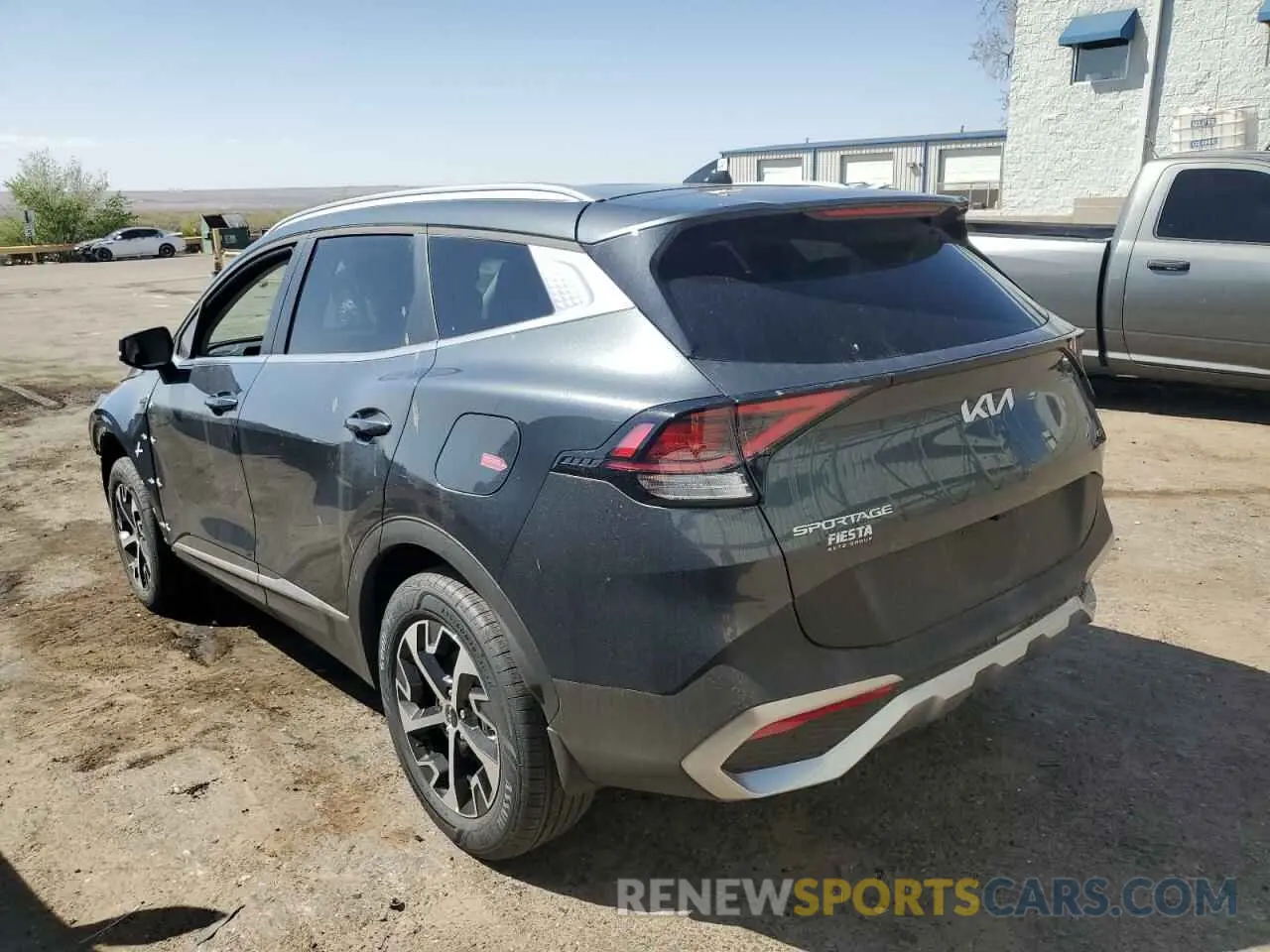 2 Photograph of a damaged car KNDPVCDF0R7311285 KIA SPORTAGE 2024