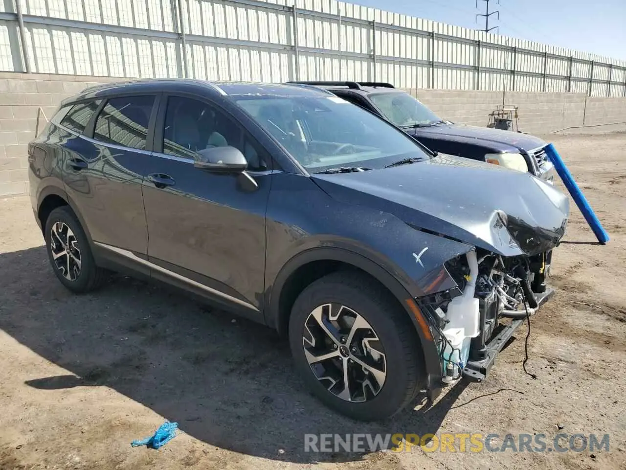 4 Photograph of a damaged car KNDPVCDF0R7311285 KIA SPORTAGE 2024