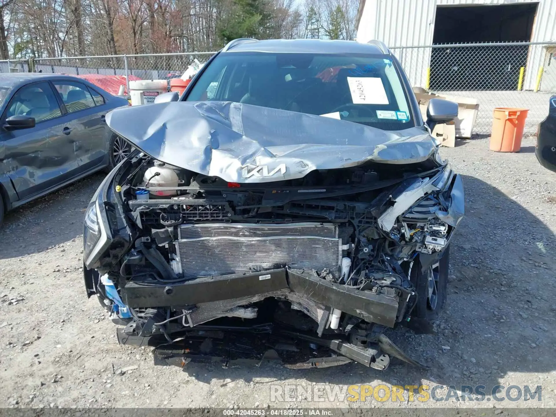 11 Photograph of a damaged car KNDPVCDF8R7277239 KIA SPORTAGE 2024