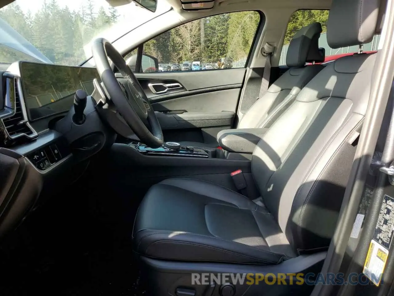 7 Photograph of a damaged car KNDPVCDG8R7124319 KIA SPORTAGE 2024