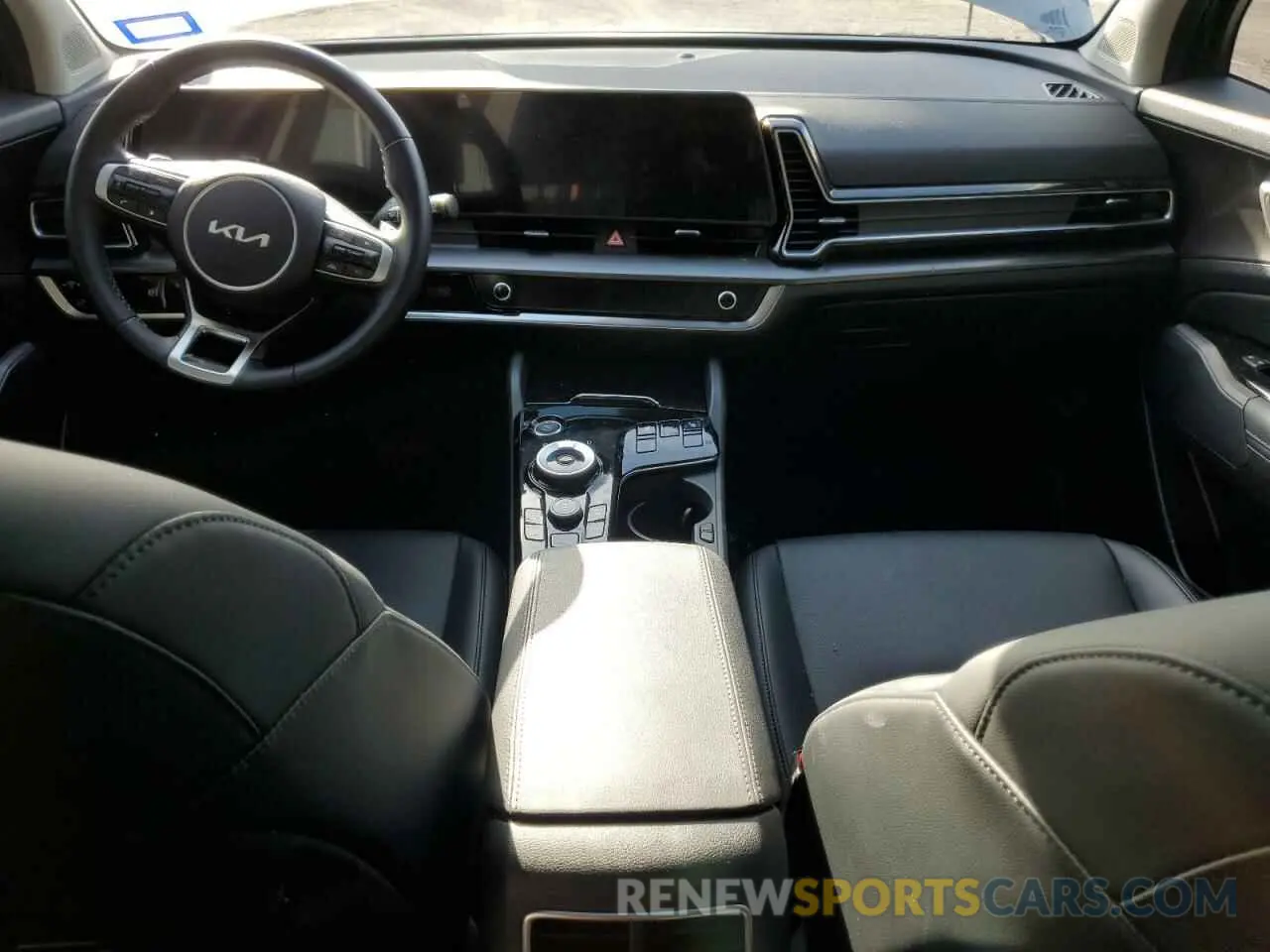 8 Photograph of a damaged car KNDPVCDG8R7124319 KIA SPORTAGE 2024
