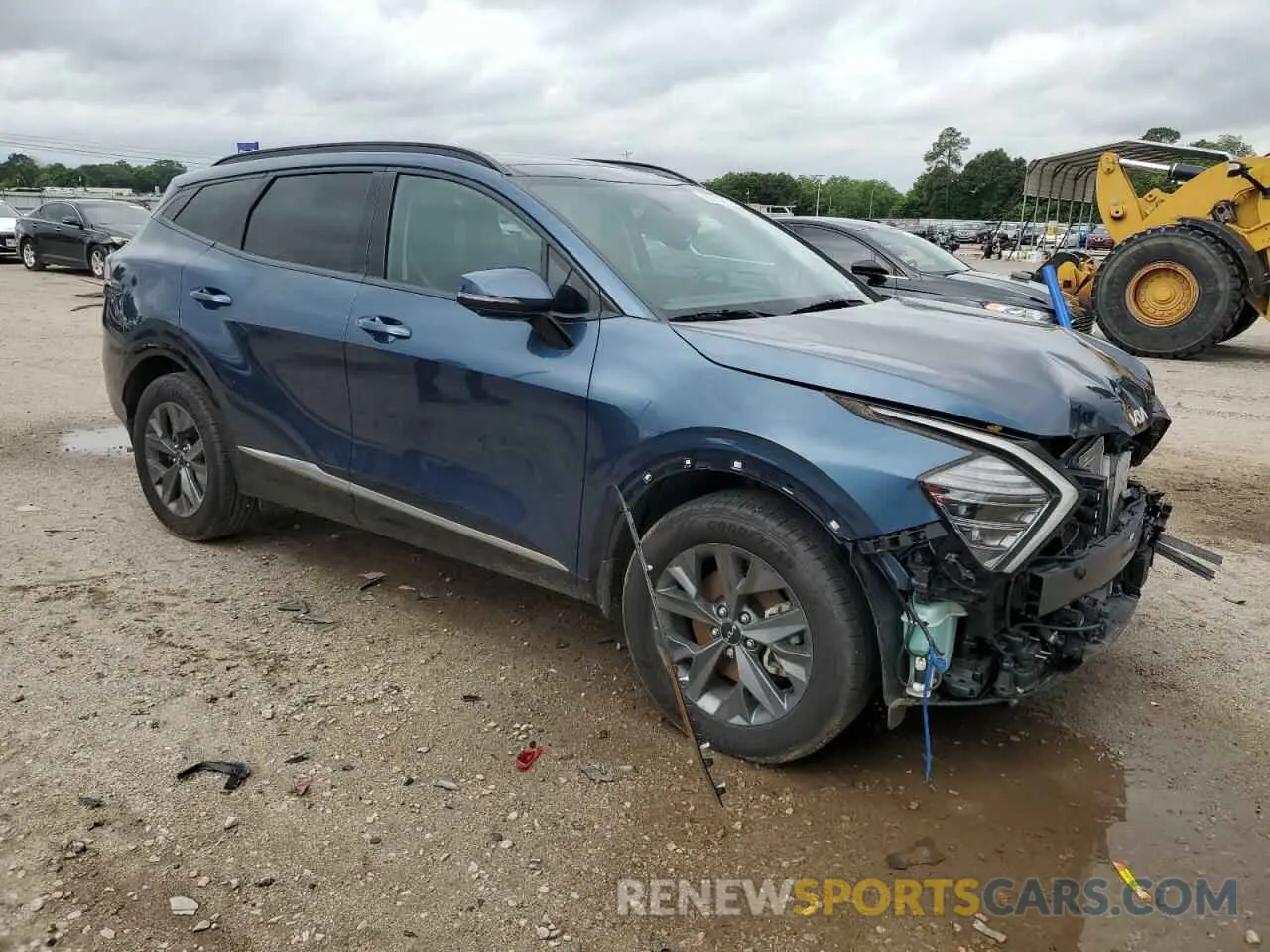 4 Photograph of a damaged car KNDPXCDG1R7121210 KIA SPORTAGE 2024