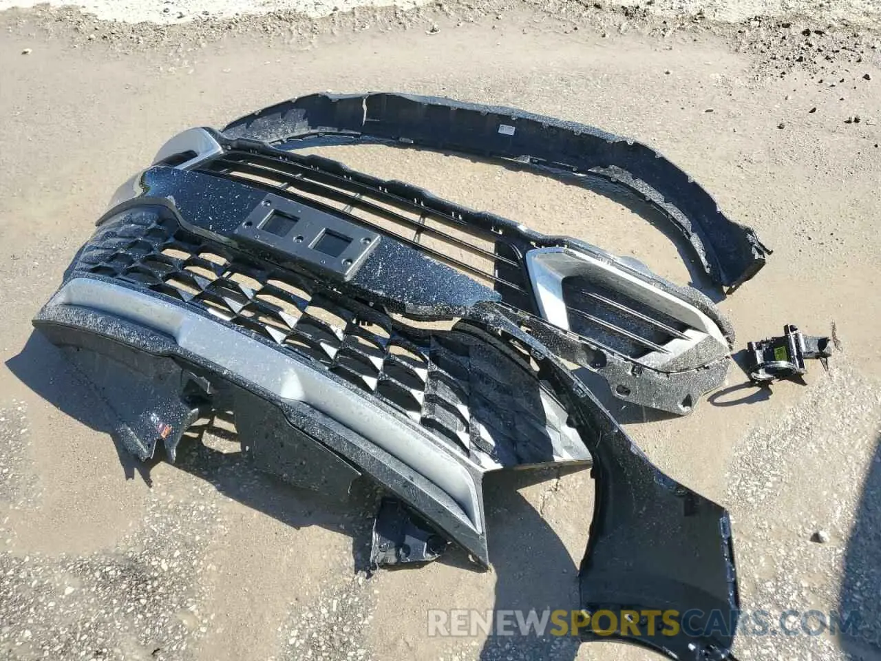 13 Photograph of a damaged car 5XYK2CDF5SG320592 KIA SPORTAGE 2025