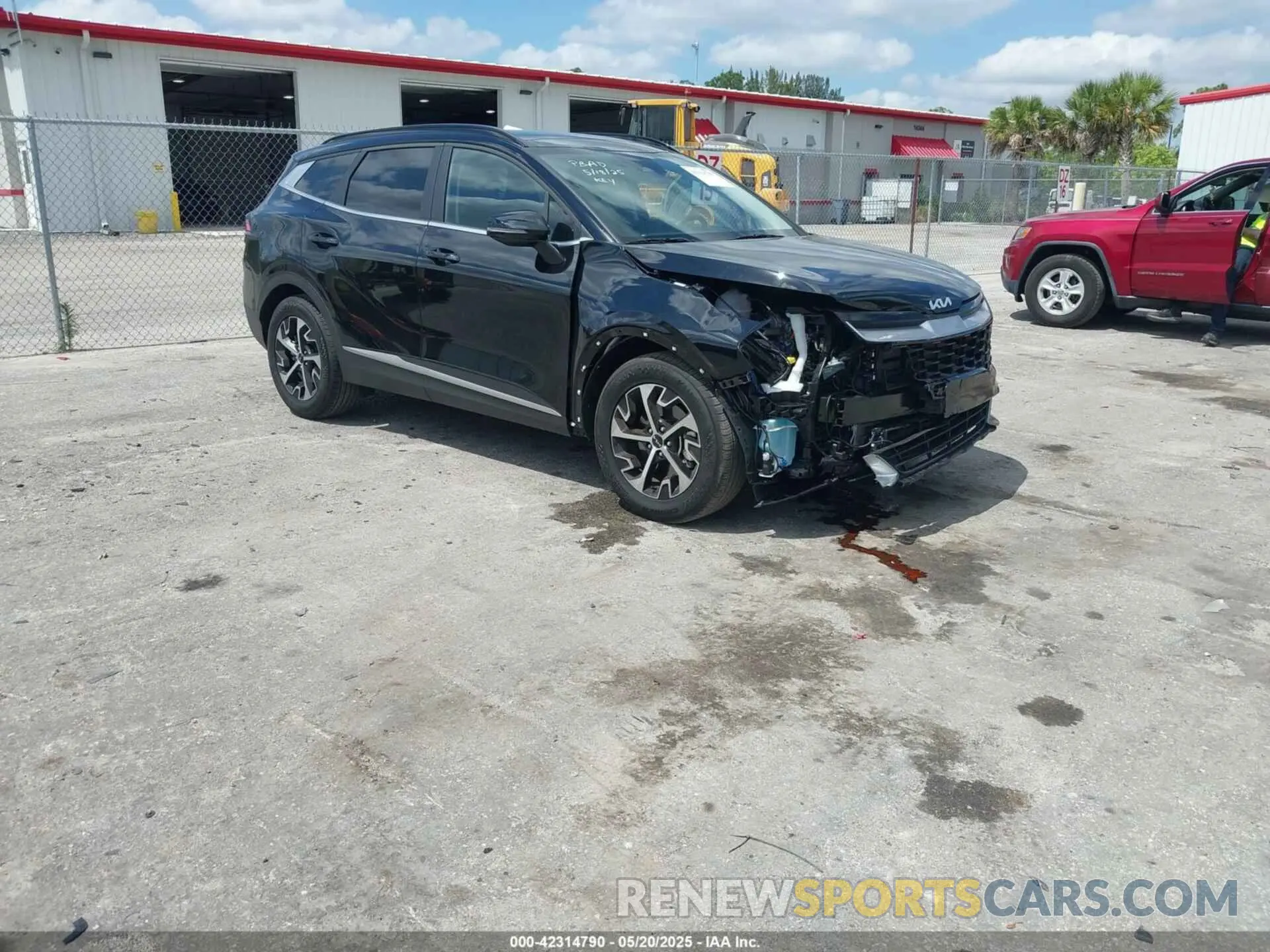 1 Photograph of a damaged car 5XYK33DF4SG319012 KIA SPORTAGE 2025