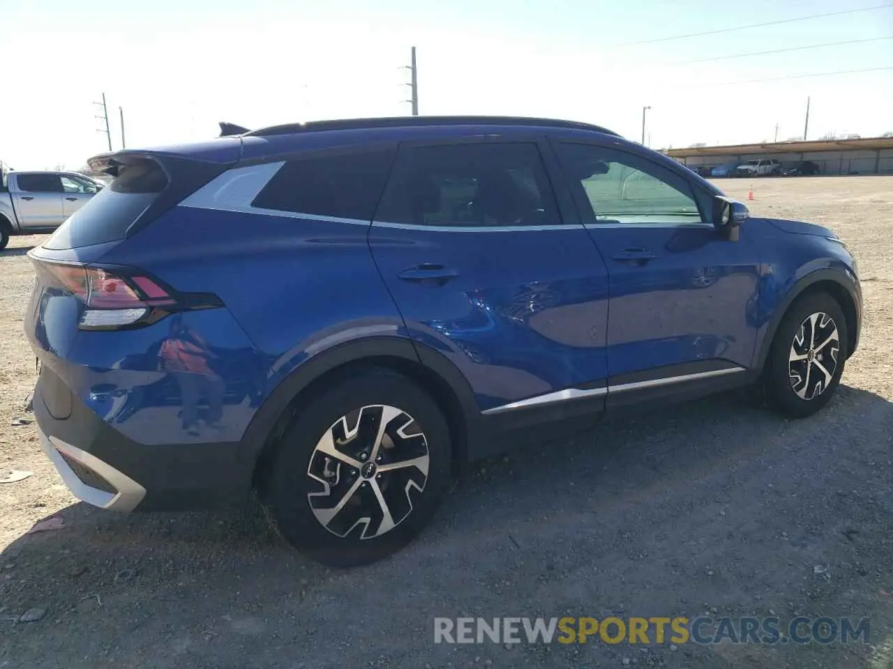 3 Photograph of a damaged car 5XYK33DF8SG243956 KIA SPORTAGE 2025