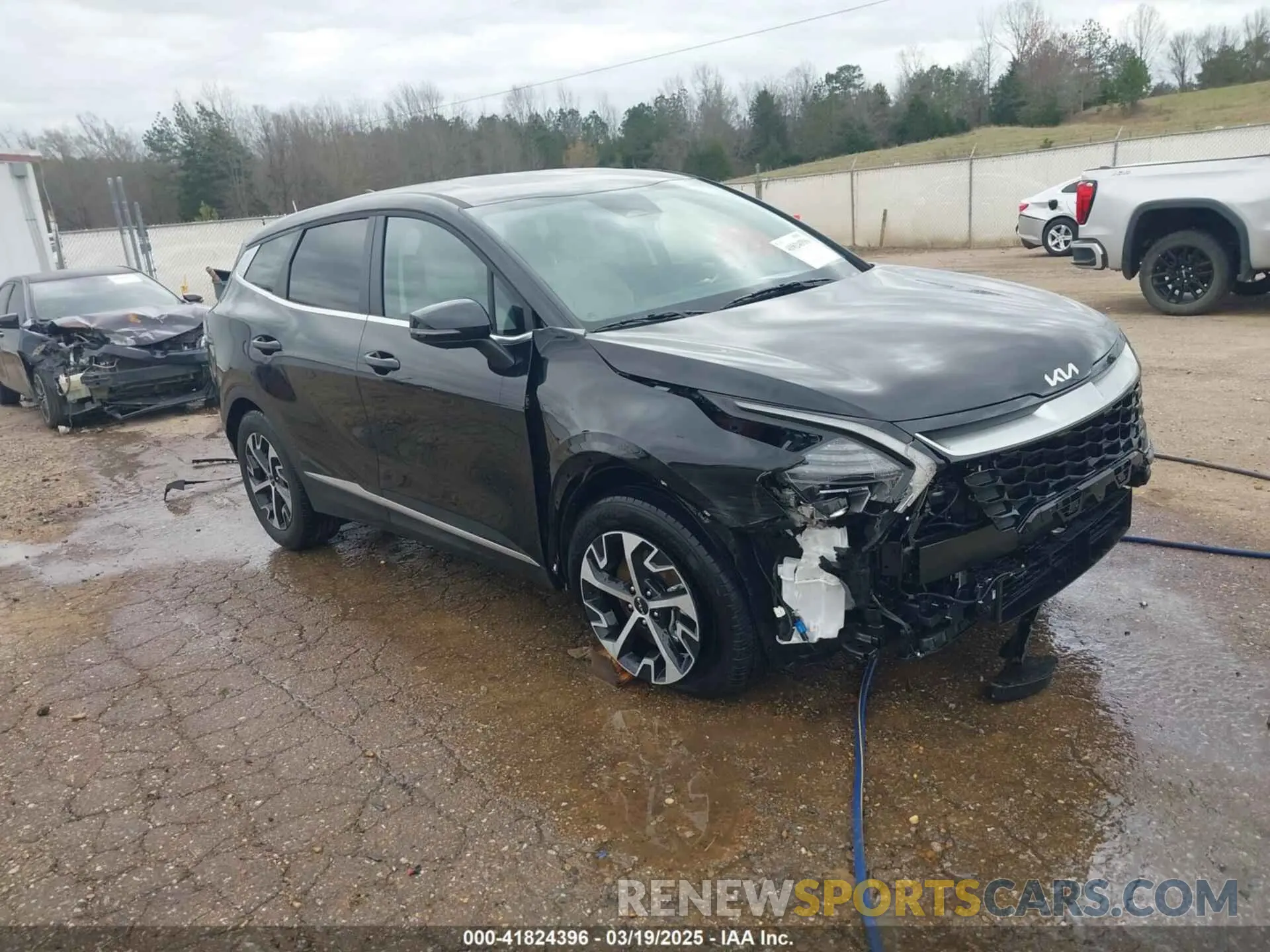 1 Photograph of a damaged car 5XYK33DF8SG256982 KIA SPORTAGE 2025