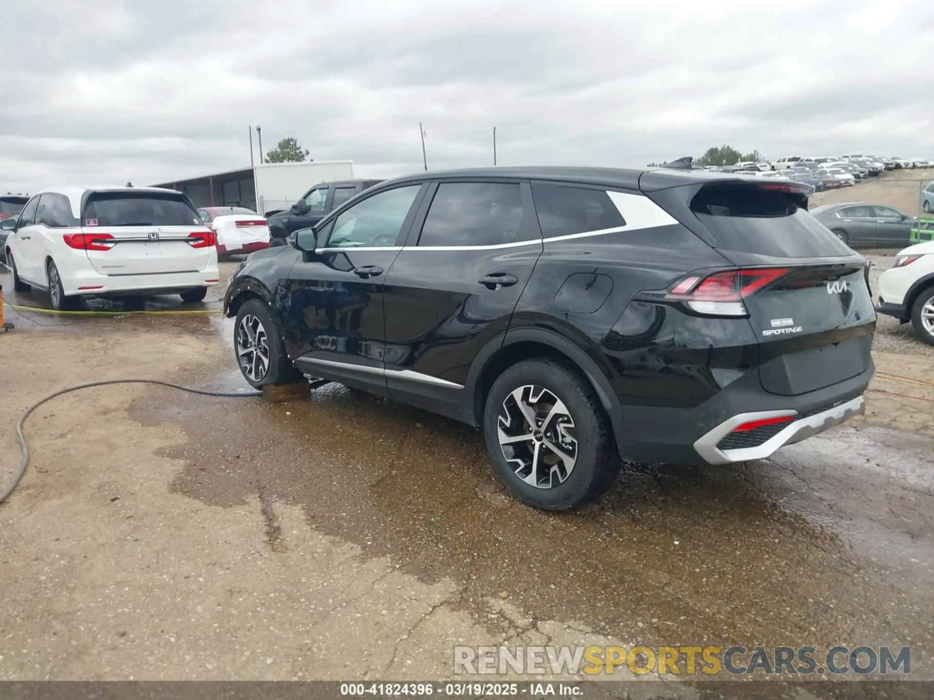 3 Photograph of a damaged car 5XYK33DF8SG256982 KIA SPORTAGE 2025