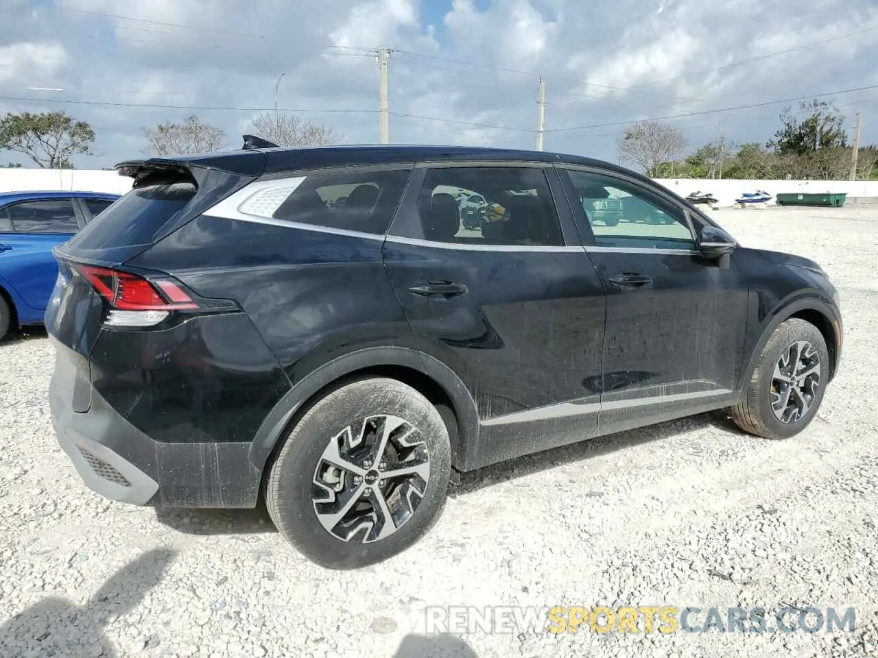 3 Photograph of a damaged car 5XYK33DF8SG260854 KIA SPORTAGE 2025