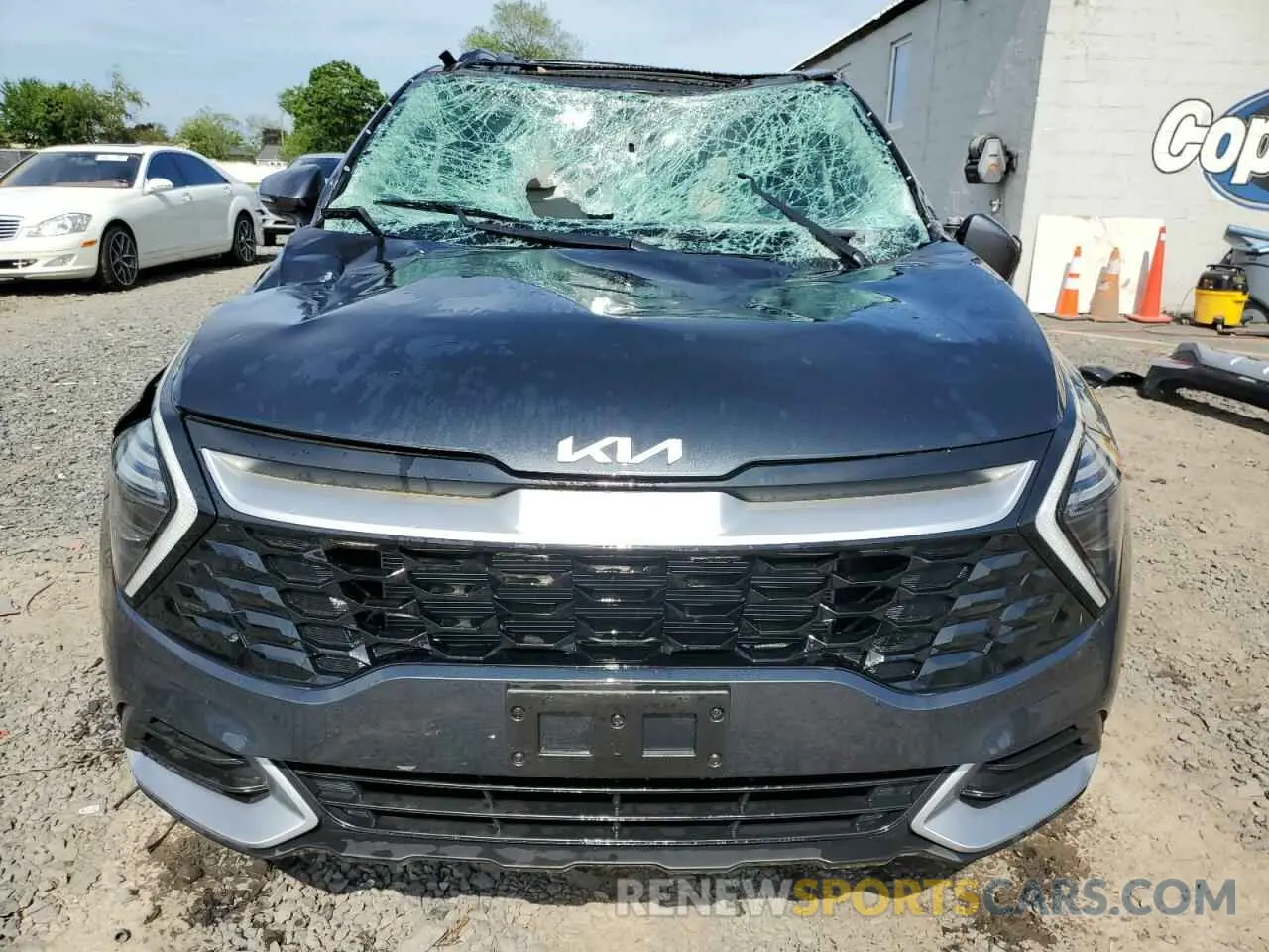 5 Photograph of a damaged car 5XYK3CDF6SG236746 KIA SPORTAGE 2025